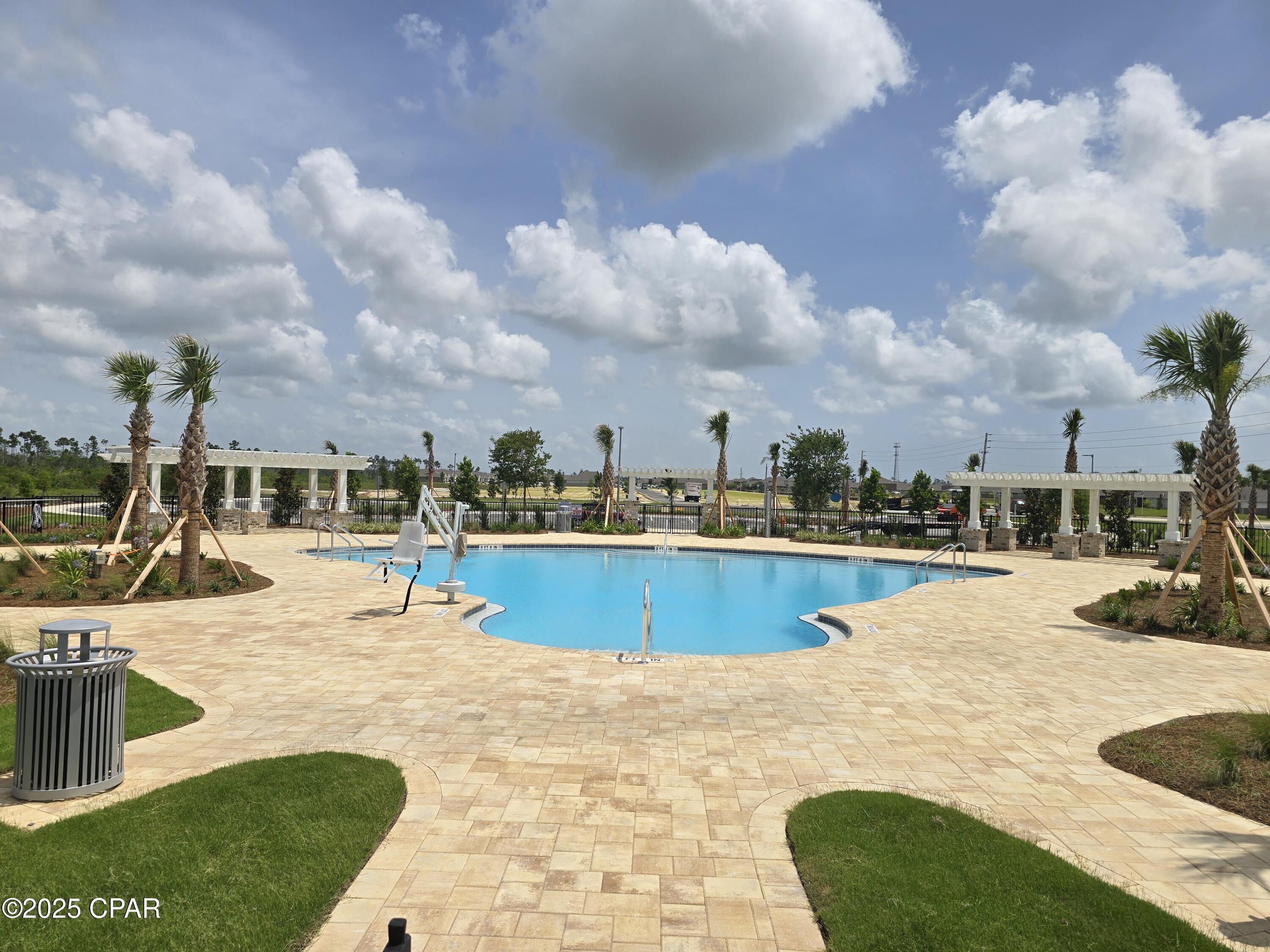 H7yxqg_oksezd5xqyt27xkcnctmzezoh8xnmtniodnm