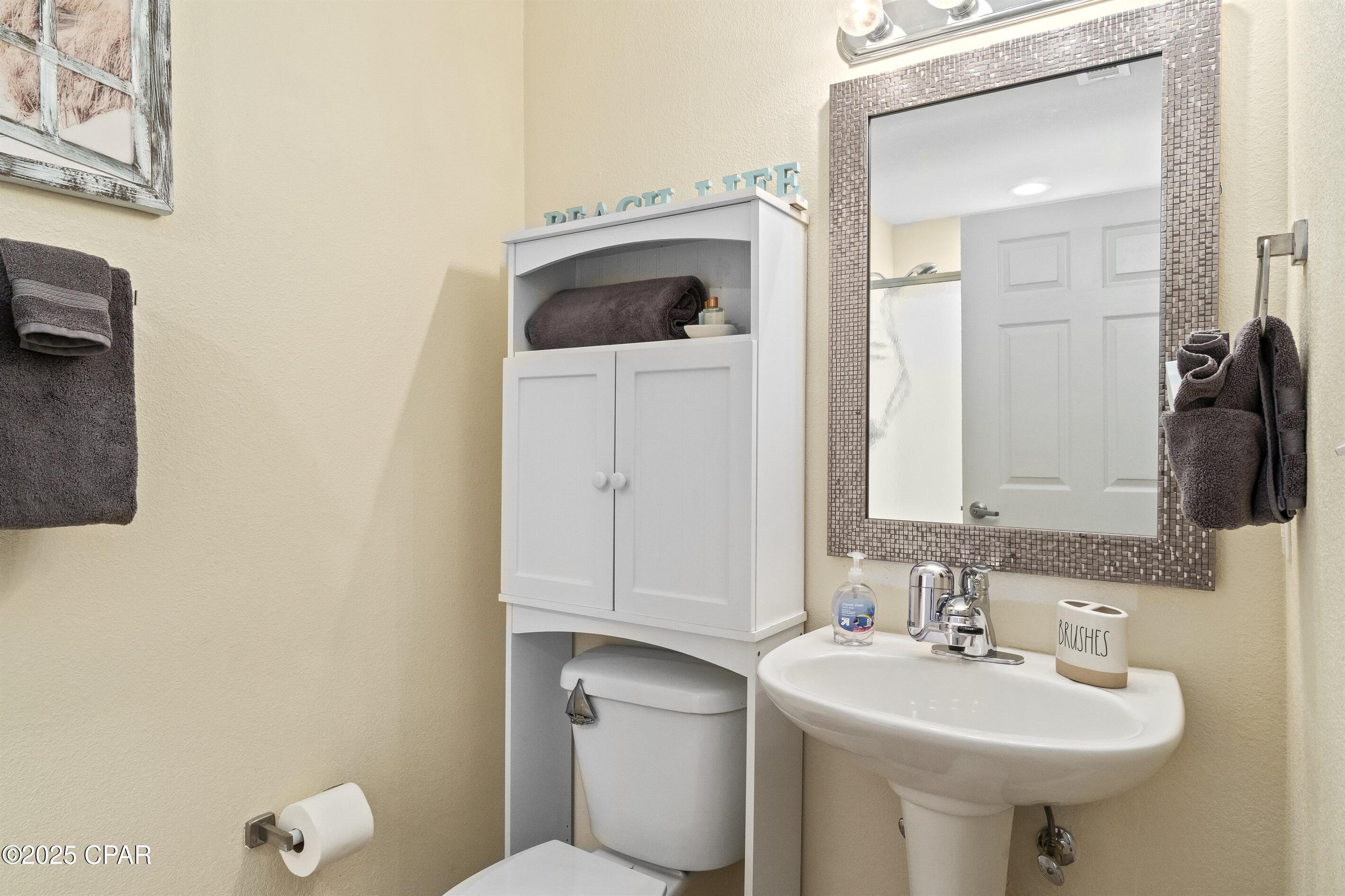 Image 20 For 16819 Front Beach Road 500