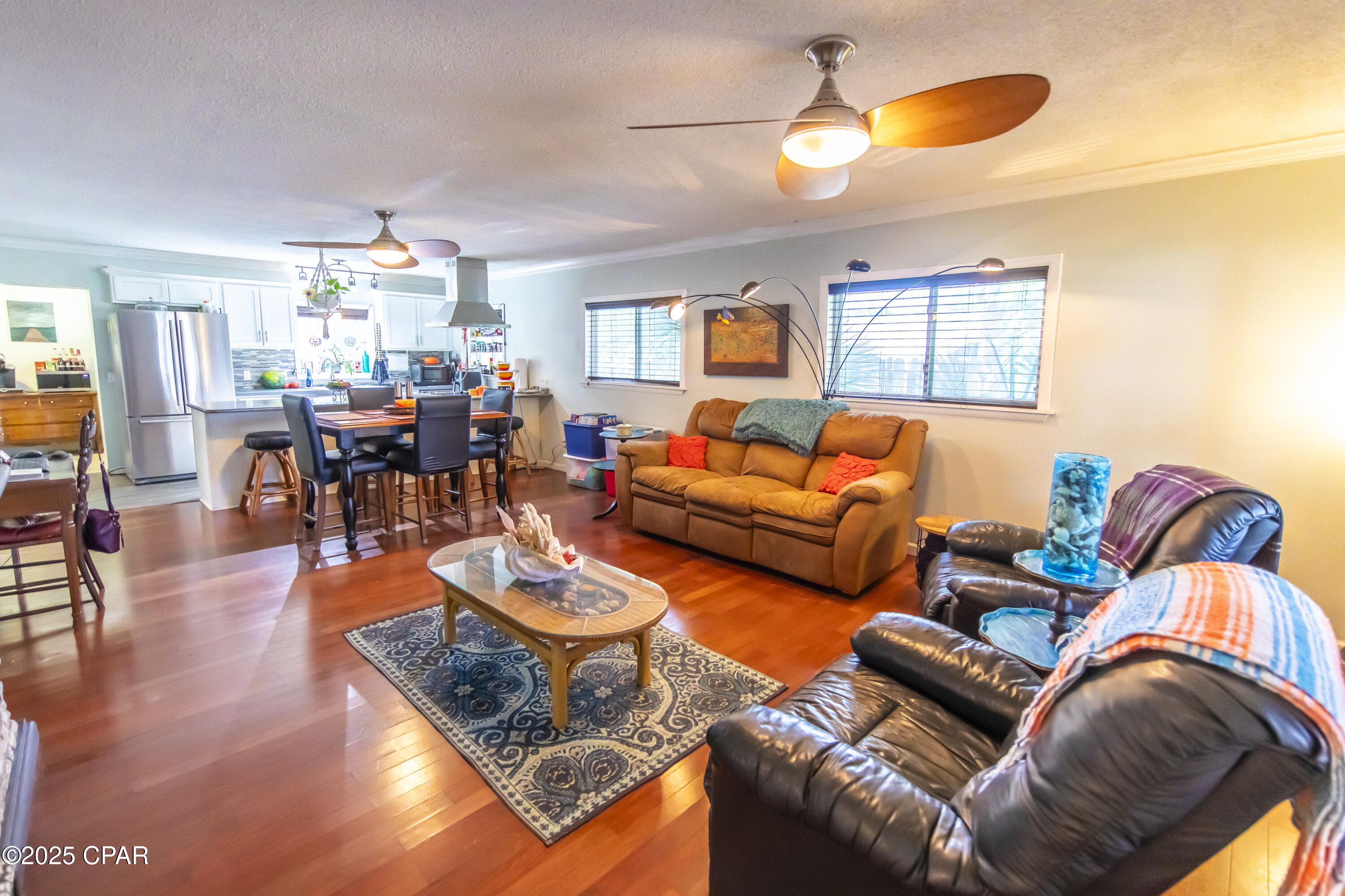 Image 5 For 239 Poinsettia Drive