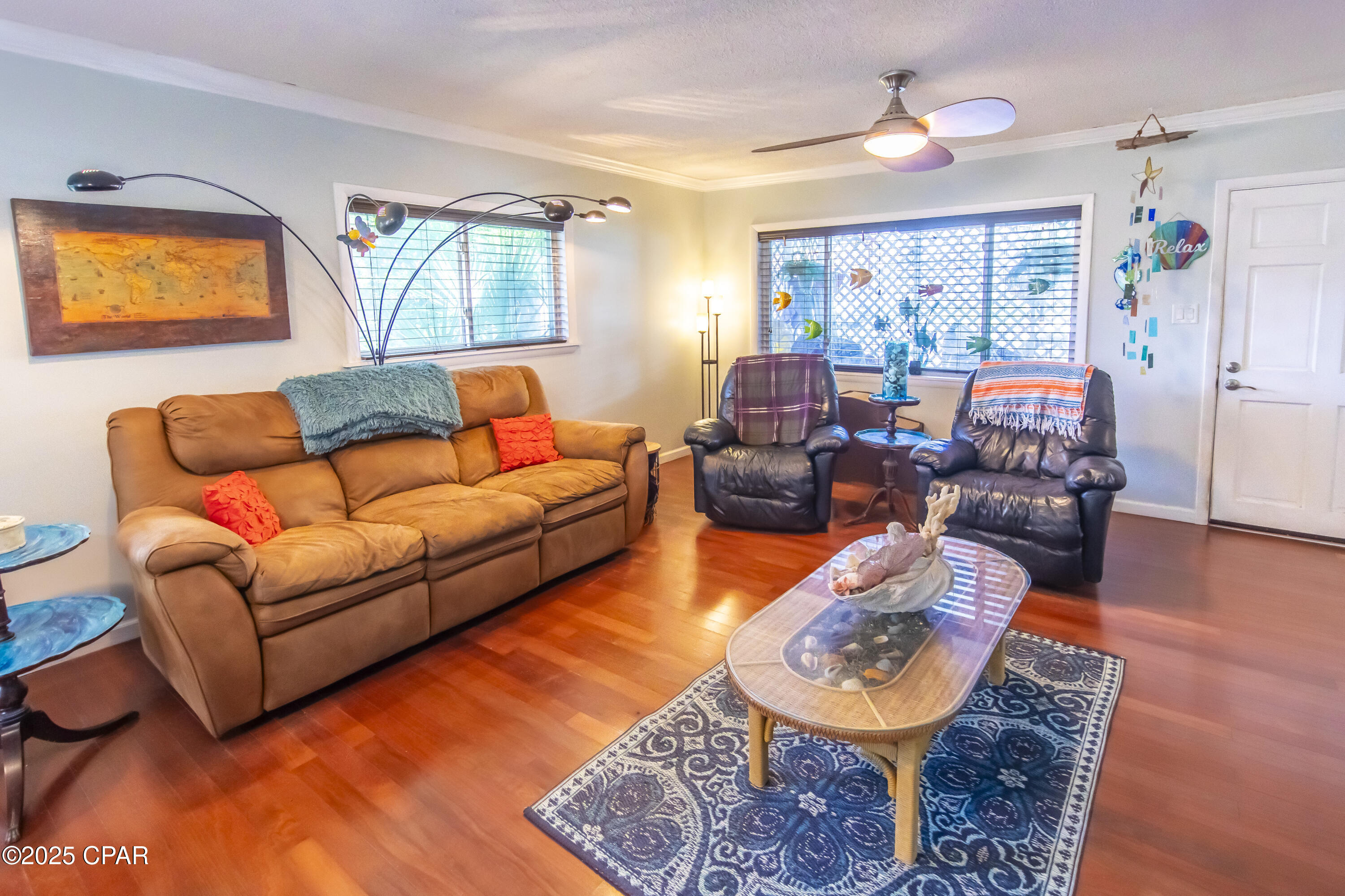 Image 6 For 239 Poinsettia Drive