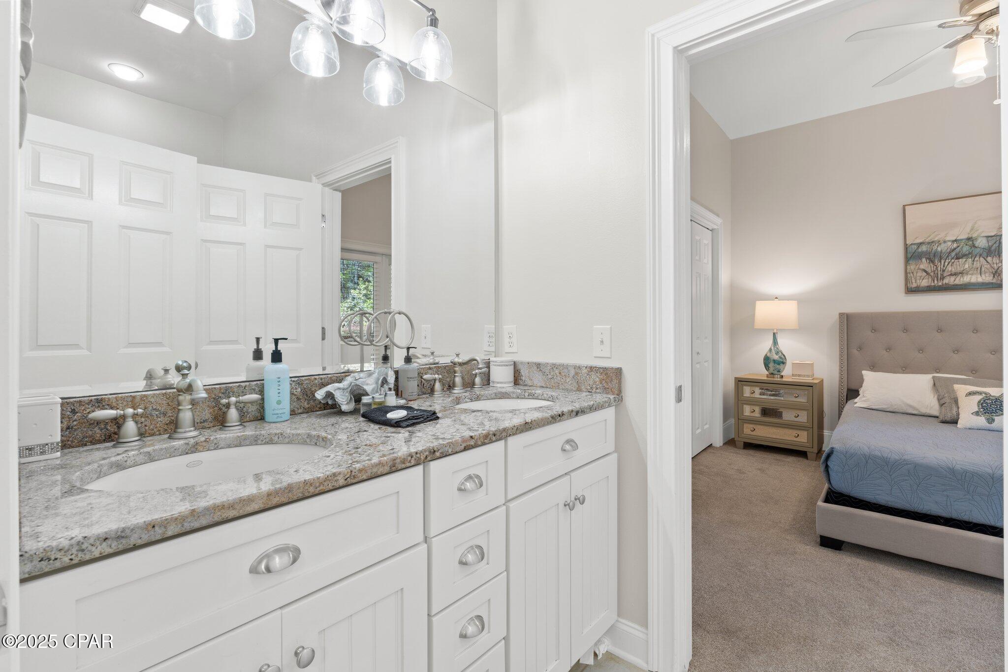 Y0il5ipyobea0kkr1bj6jehaclzv 5rxnp5e_uttpie