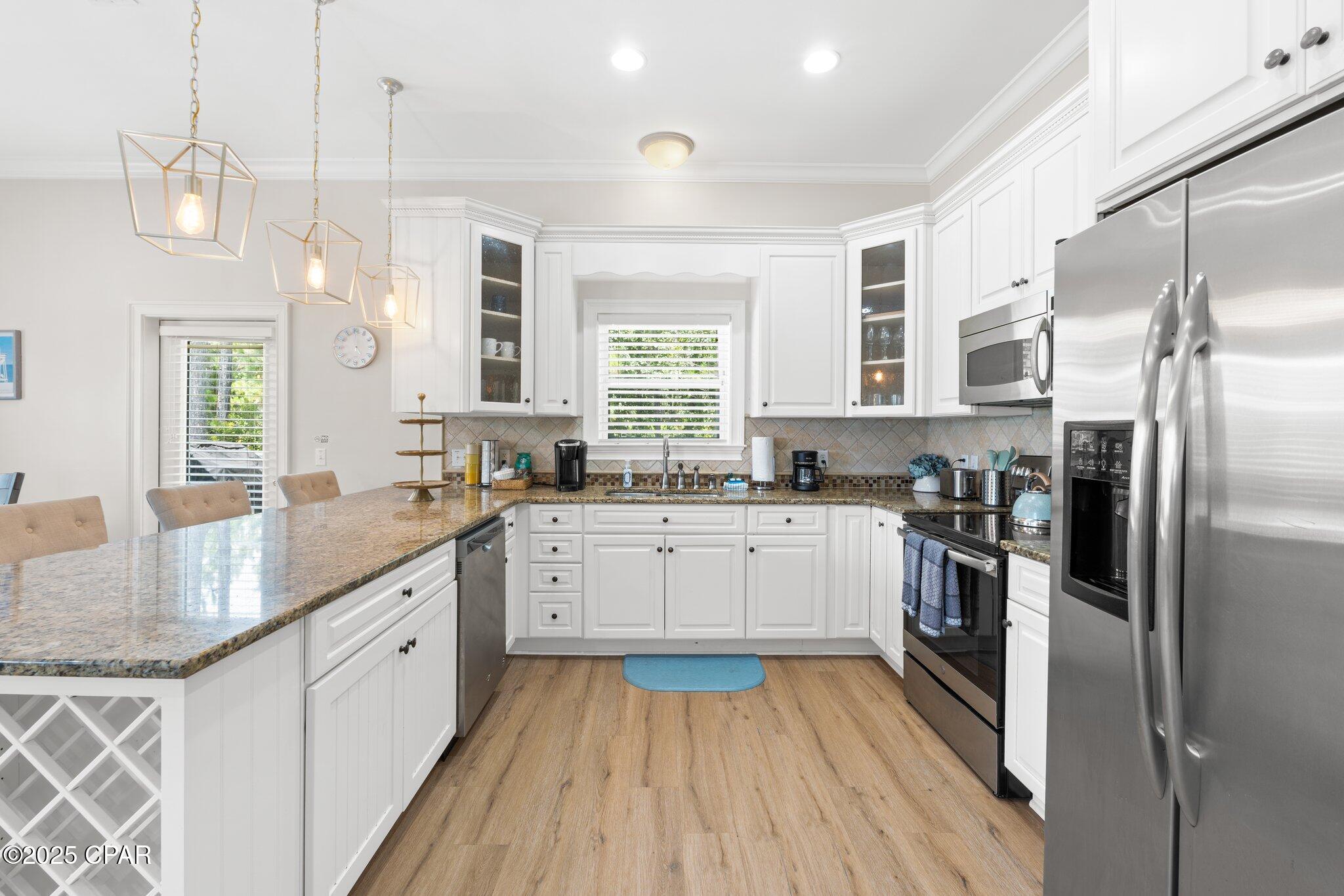 U_rflix9ytg7pspnrulnd_duwxjzb8fs7pnudhe28sg