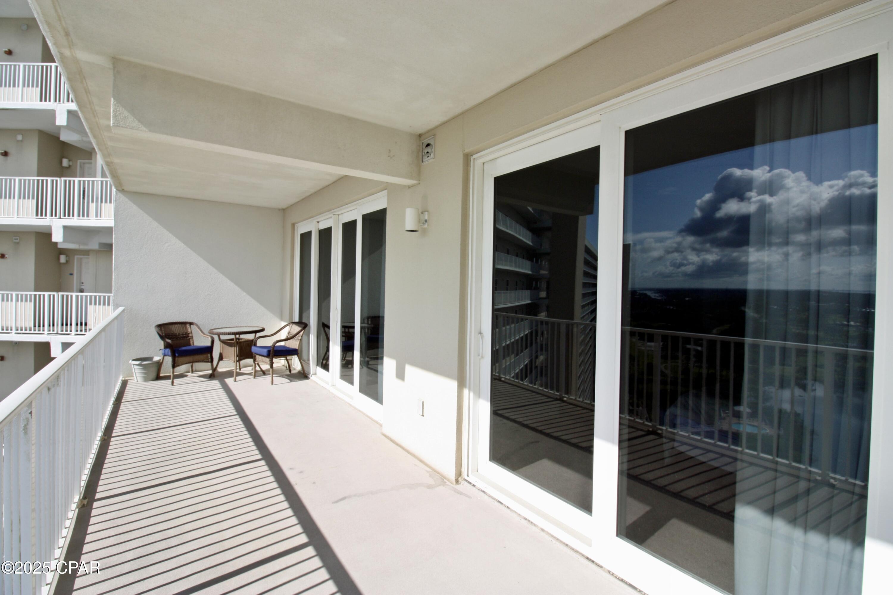 Image 11 For 9902 Thomas Drive 1828