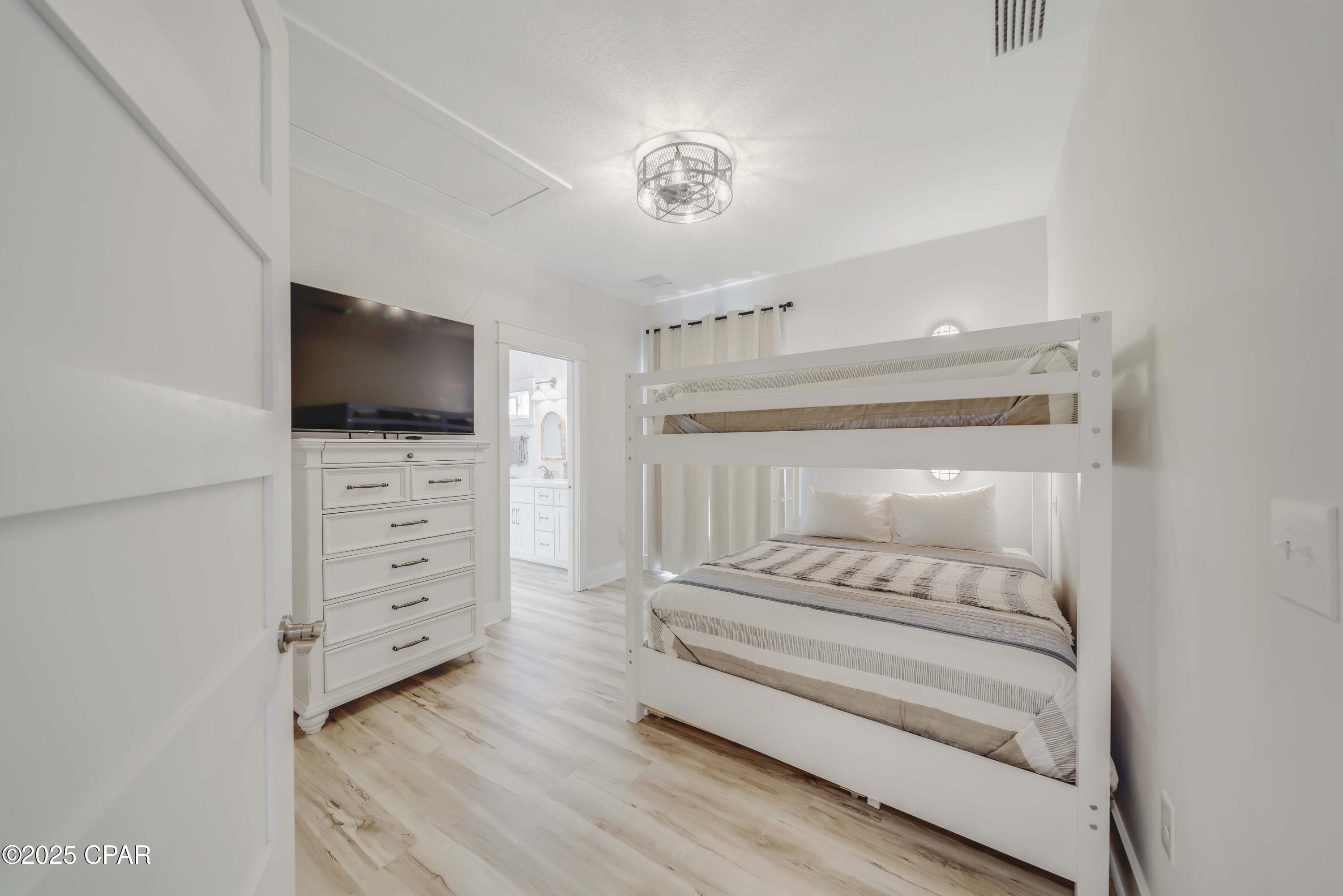 1fu2xzhulzfxwyuyfixbotmxs3r De1felkb5uvjqts