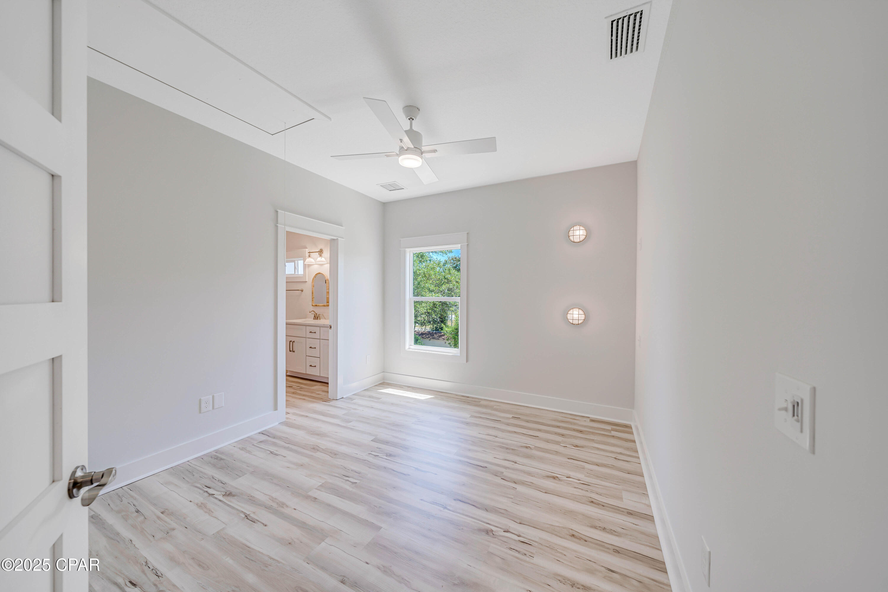 Tibbohm_wgt9jvrftjmclqnwefvzhi_74ki533uujuq