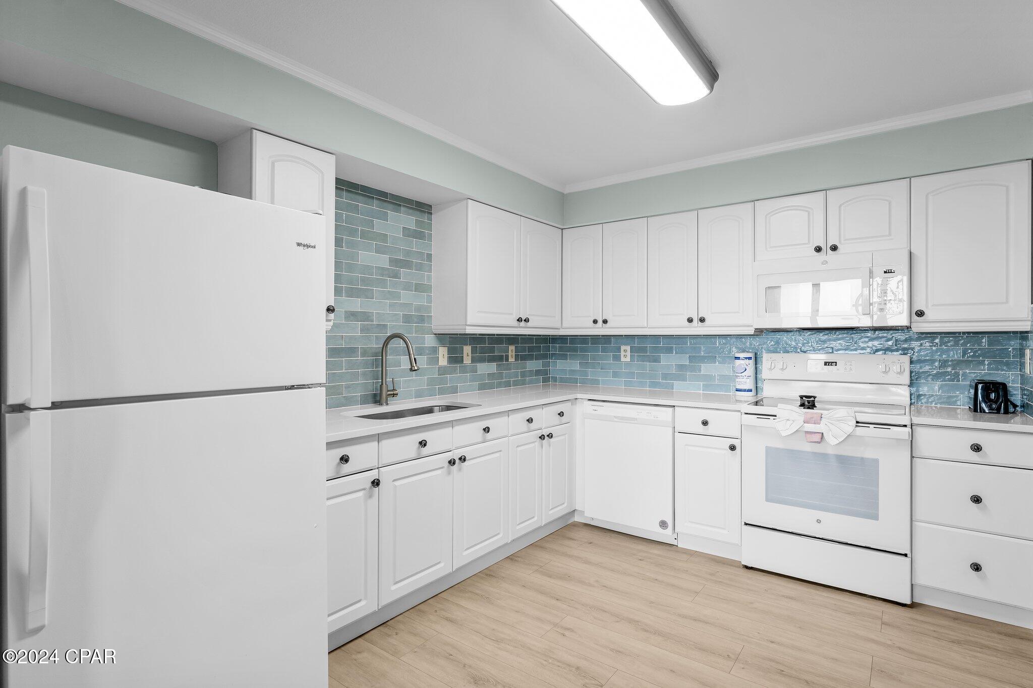 E_itj4yaiiaut2ko_thaxmzupqxeq8sfbt331sumlli