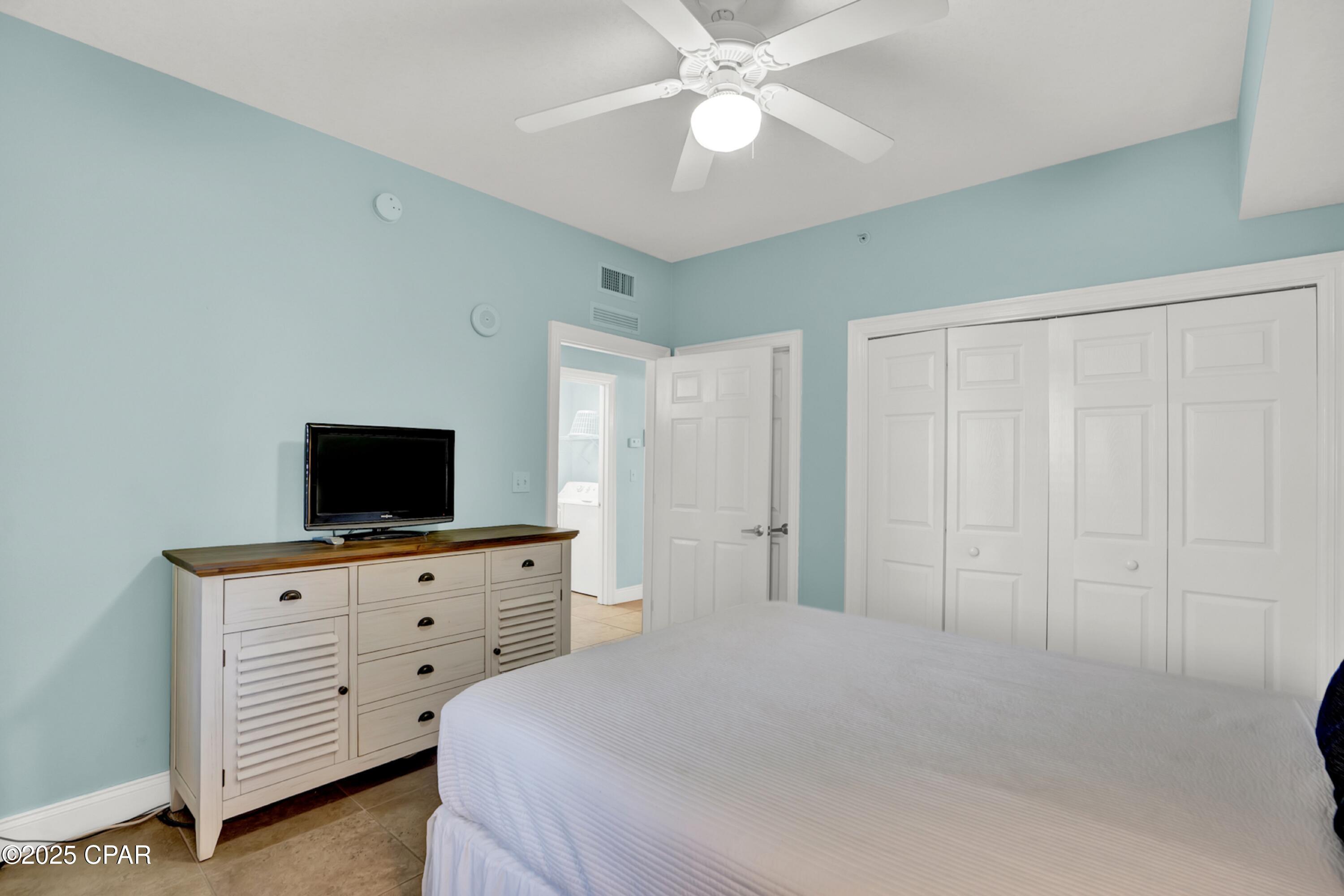 J2ayyw6_eutxjb3 Fckrwqhzh0g5efxiakvevvvmpmo