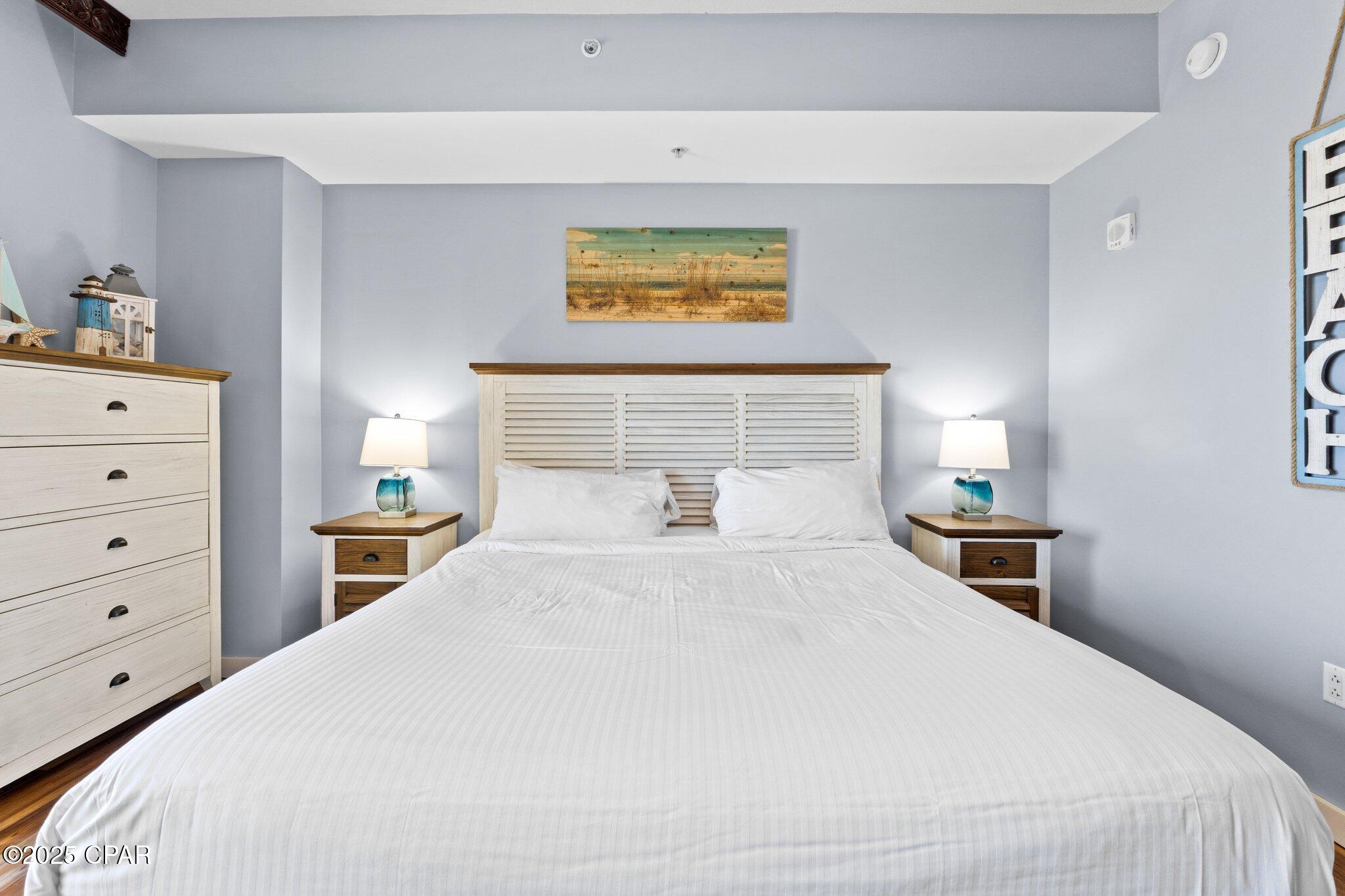 Image 11 For 15100 Front Beach  1309