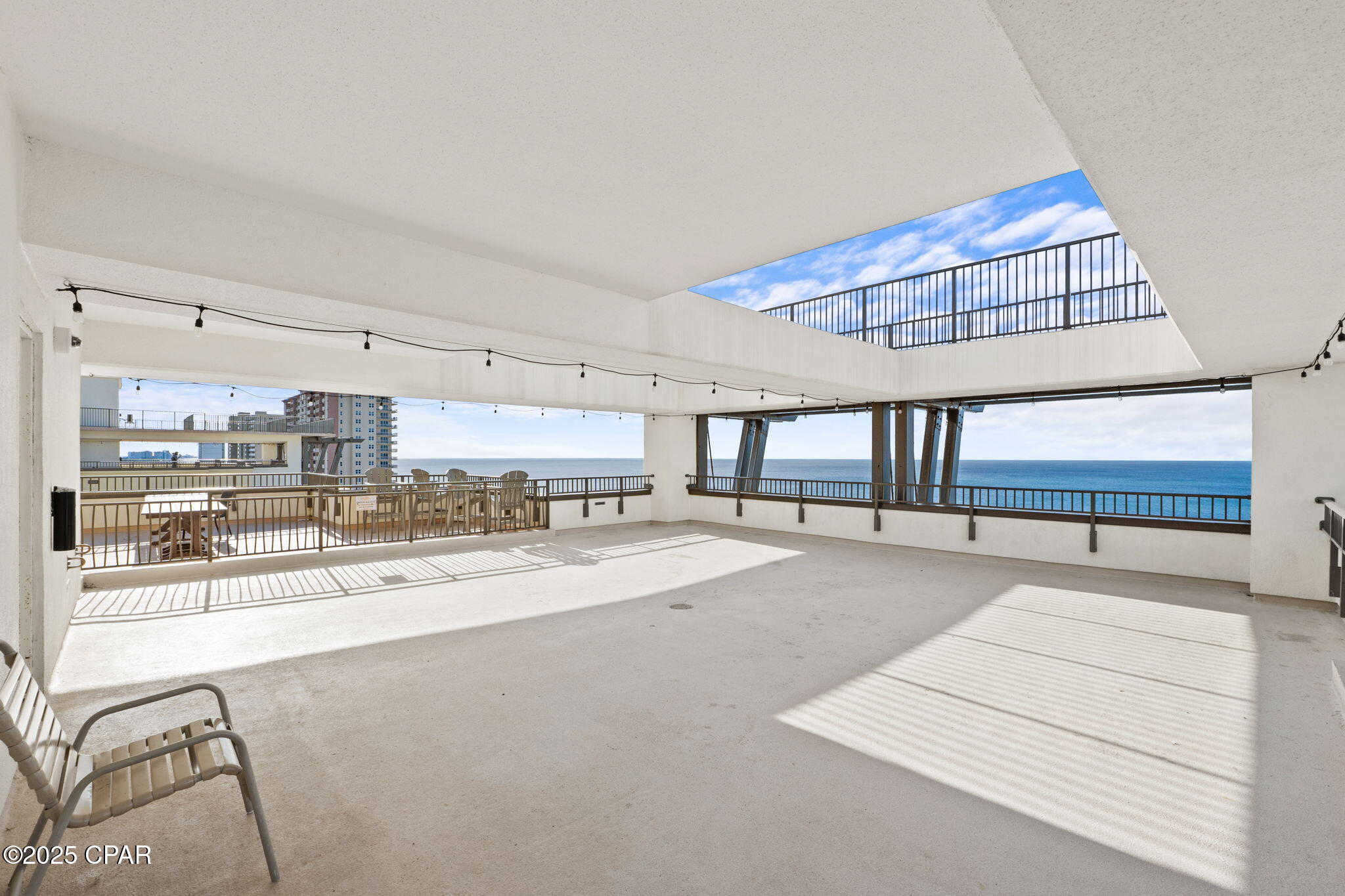 Image 31 For 15100 Front Beach  1309