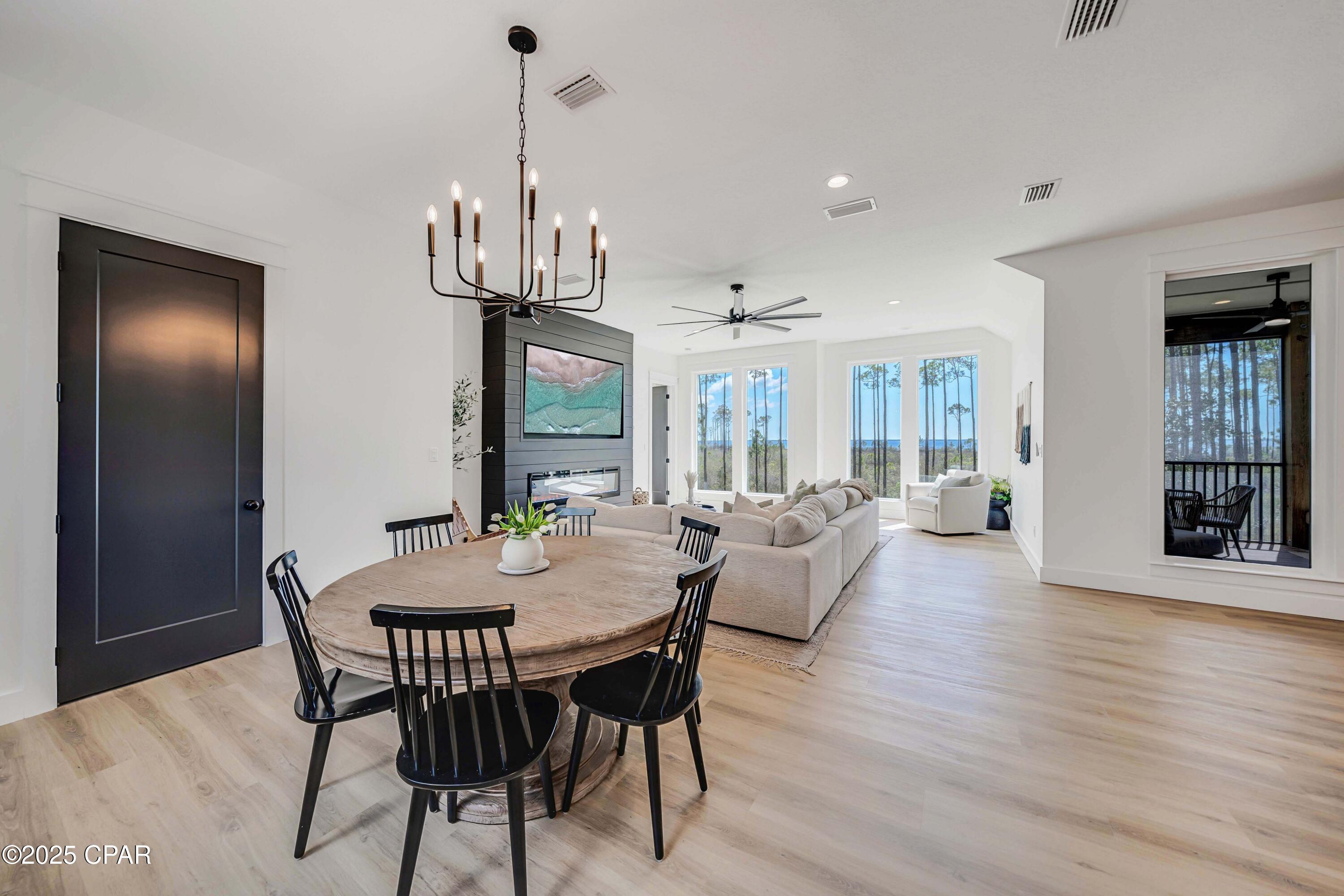 Amfeylfof__bjkewrnh1qxu4pt_no_xtmhuloxyc2j8