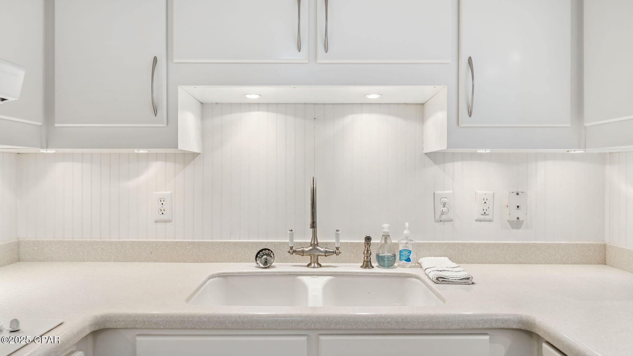 Image 13 For 4725 Bay Point Road 166