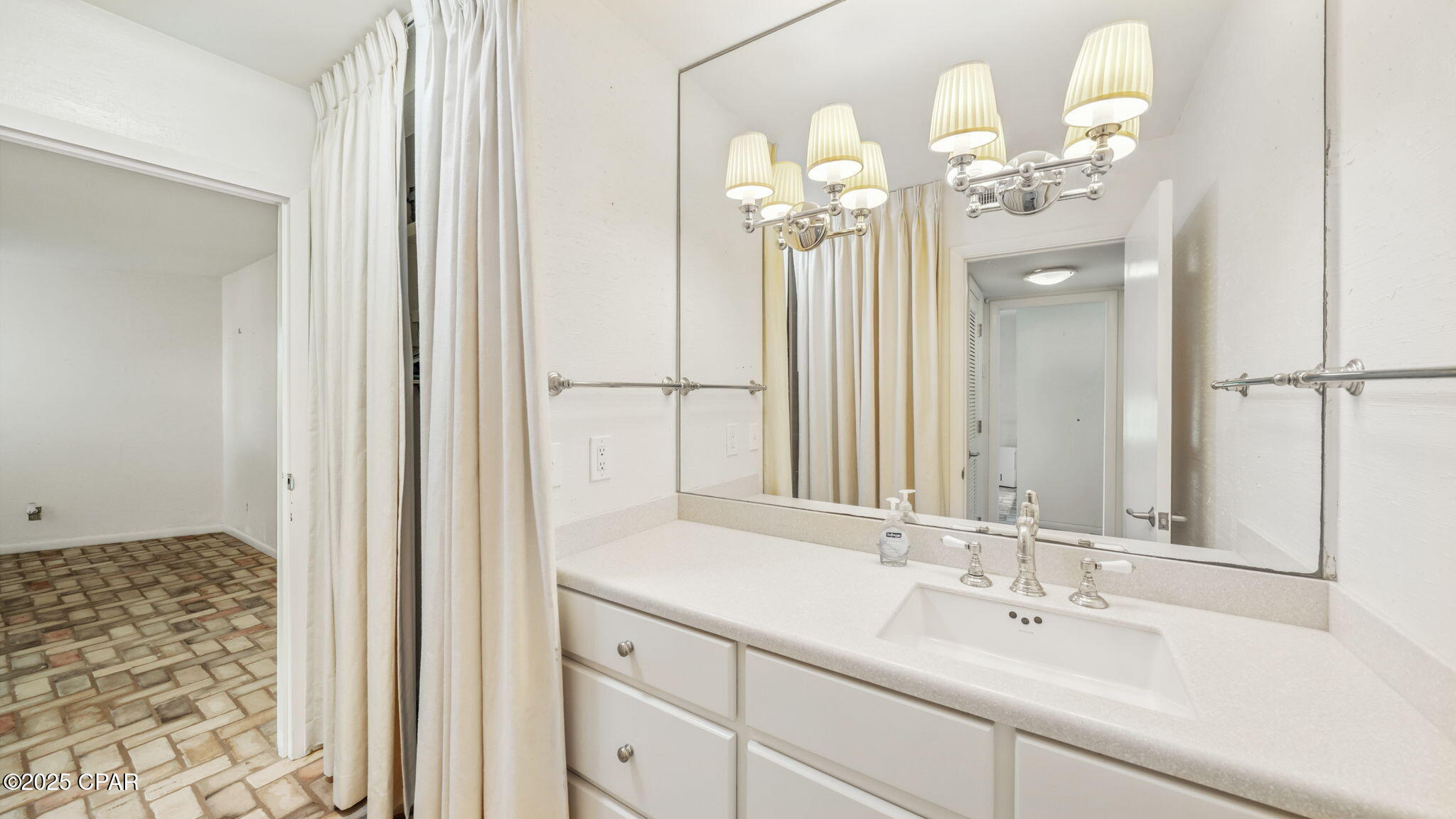 H3zuetradeyqj2xcfjghmla8myrg8ozpaojfzi__ryu