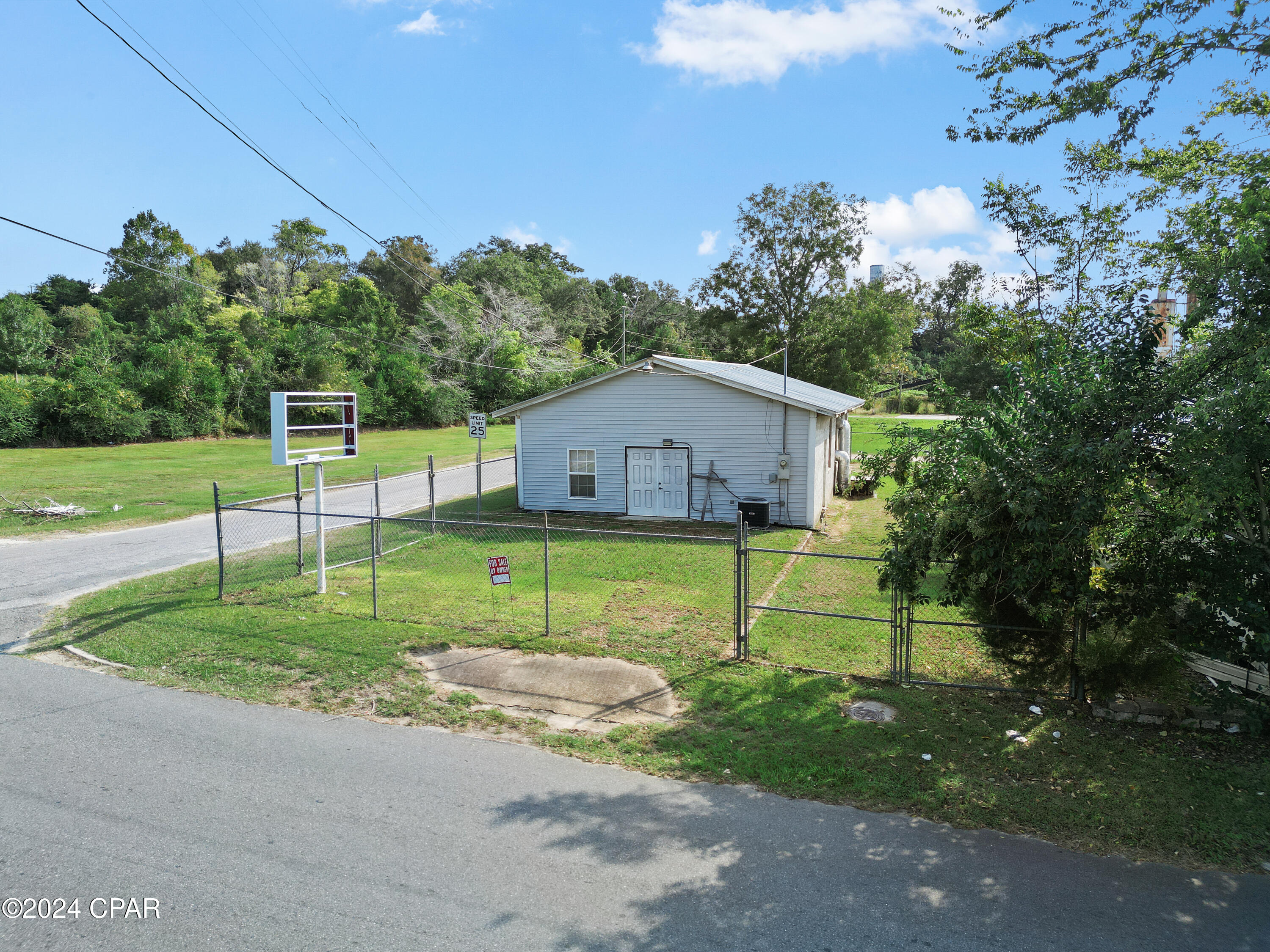 Elycszwqxv8ae8vgejxz_zriqjb8v2tn4c7dhdmzz_q