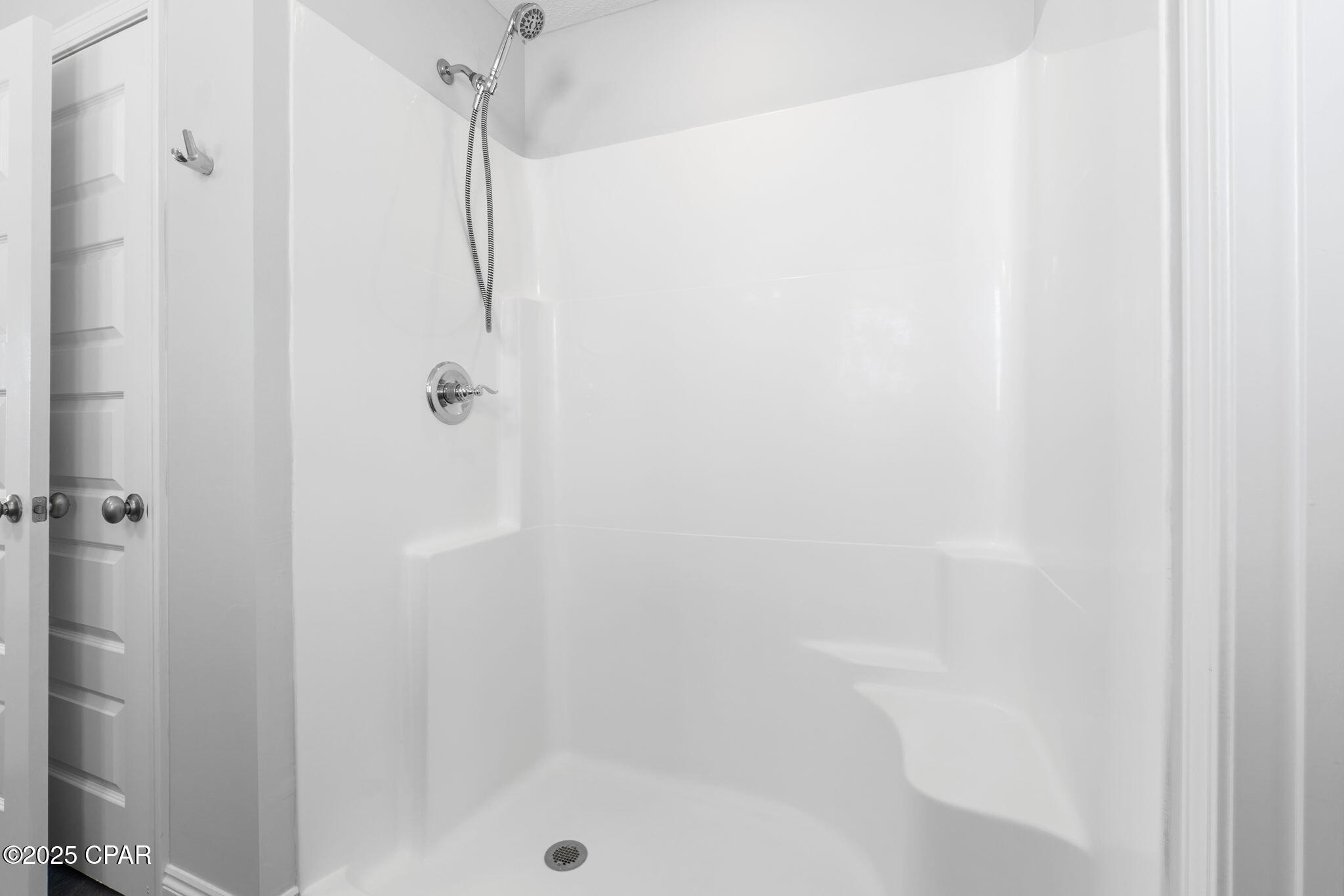 Bwedf3liirly9dlmv24utjpkgksjkeyekl6pnh9fx6o