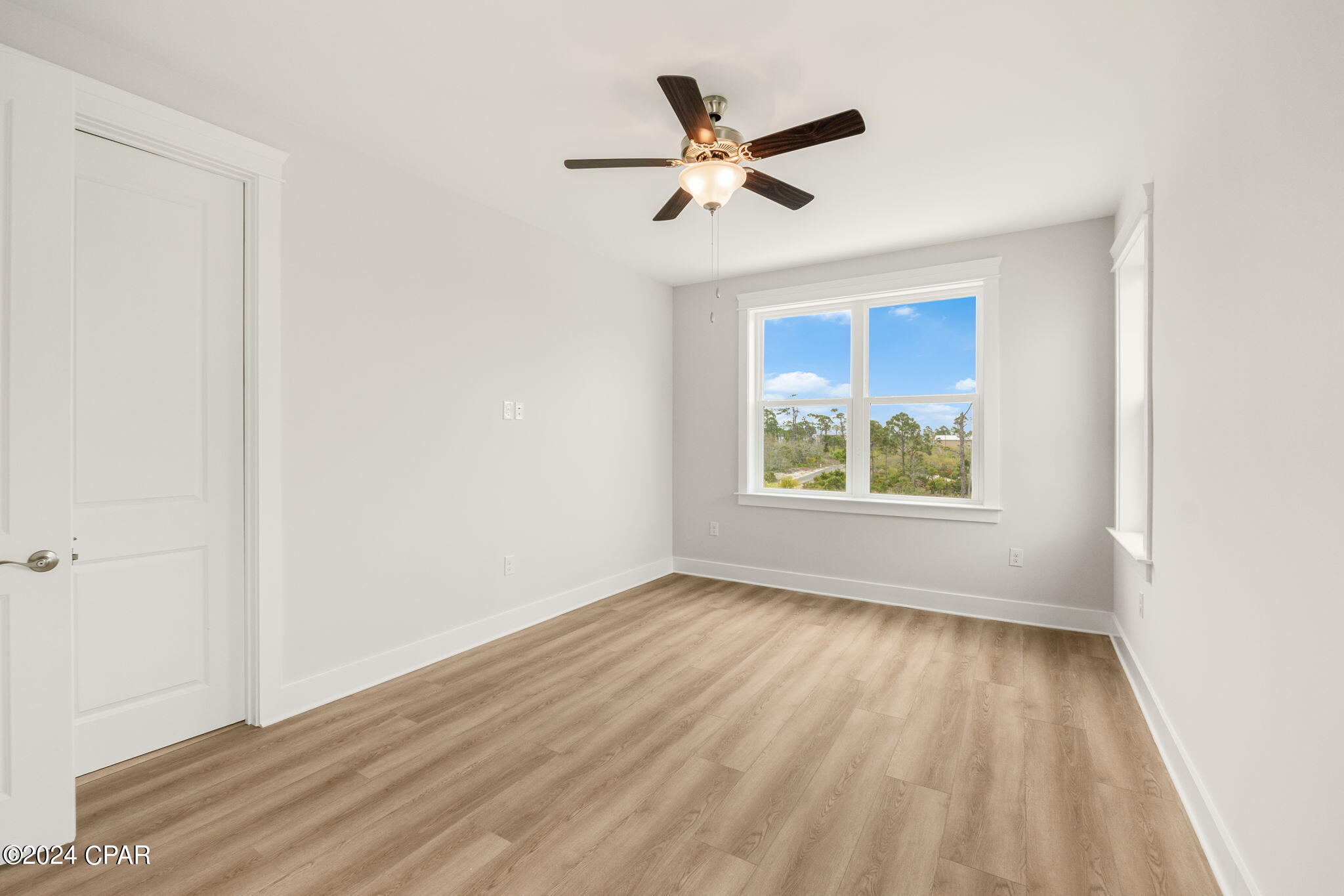 Fptne Hsua5axh1nil_3xhqtgzrbdr9mnoerte1tg7c