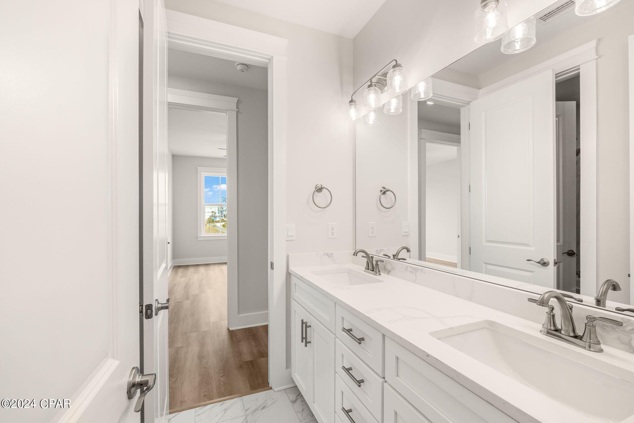 Db1mhlwrhm2q4gdl0zpv 4bk1mhwwtnxga0os5f6_ha