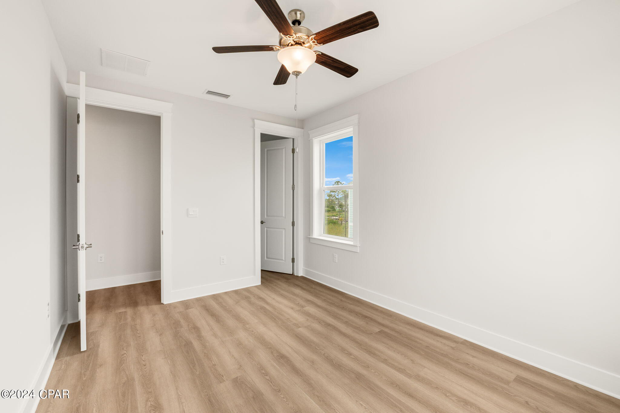 Hahuf7arvrnac98wyd2hdimnbgqcaufdseb_t5xdrfu