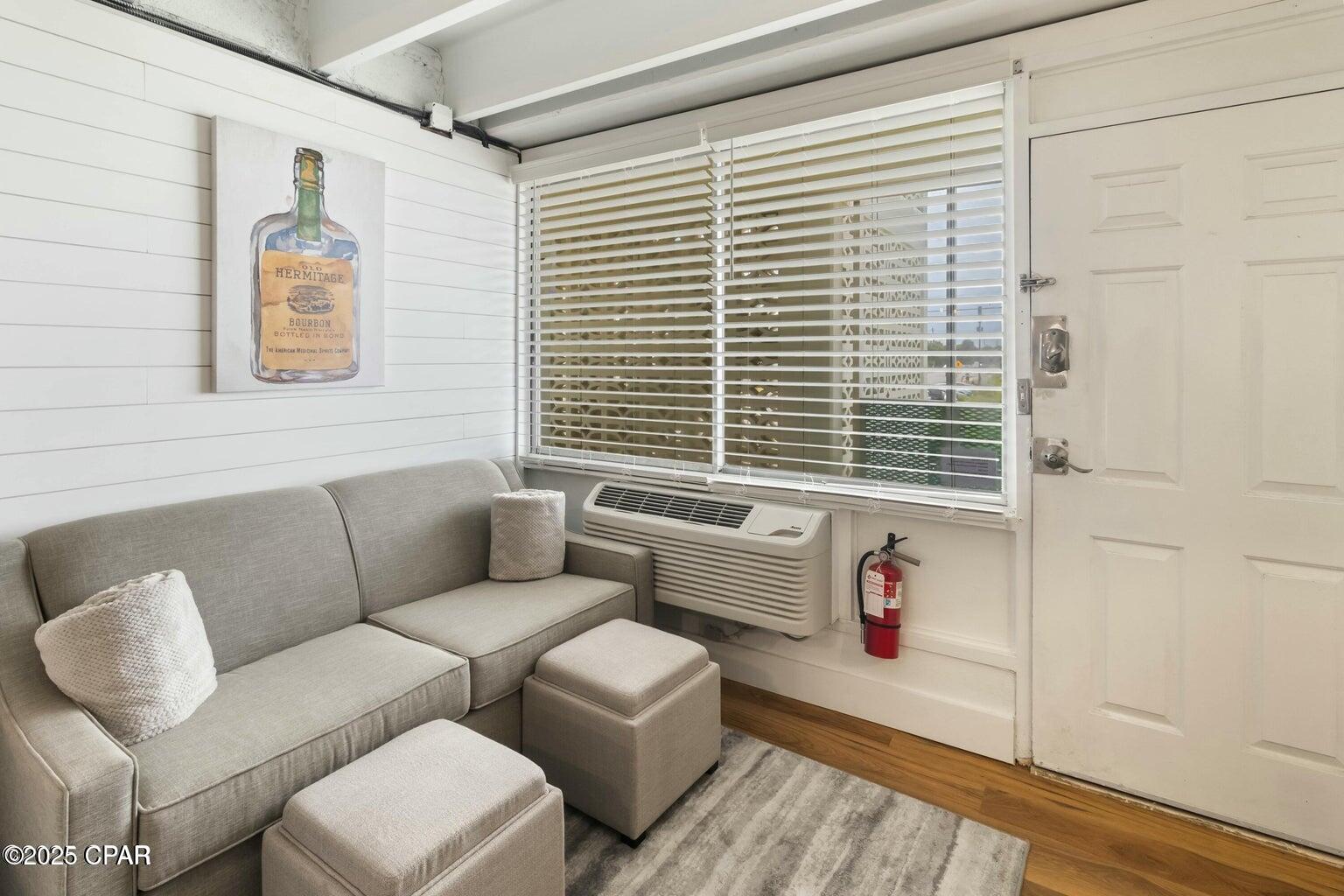 Uuxtyea4hjuff8onidoggwla9cavrd Fem8gcub4ttw