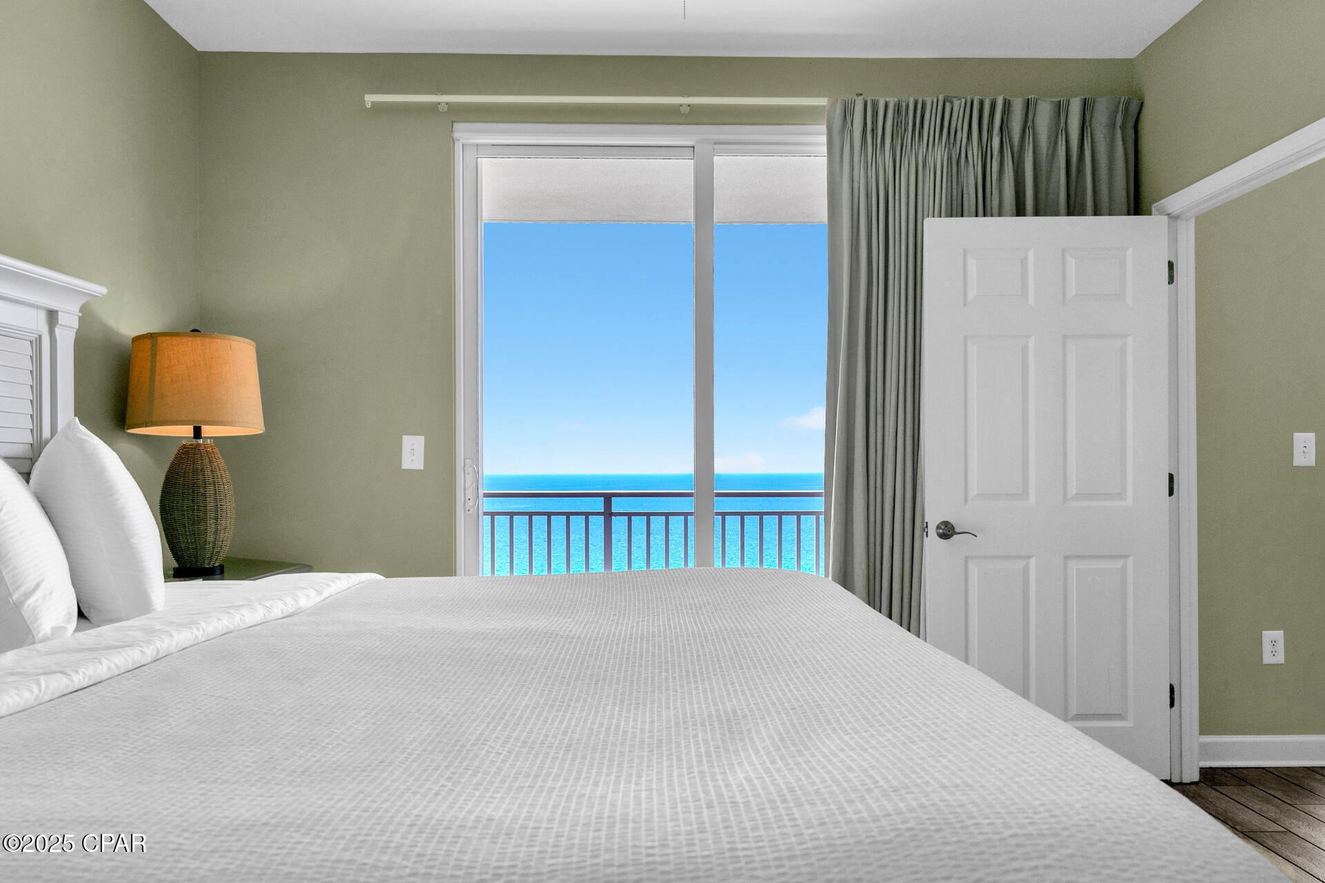 Image 10 For 17729 Front Beach Road 1402e