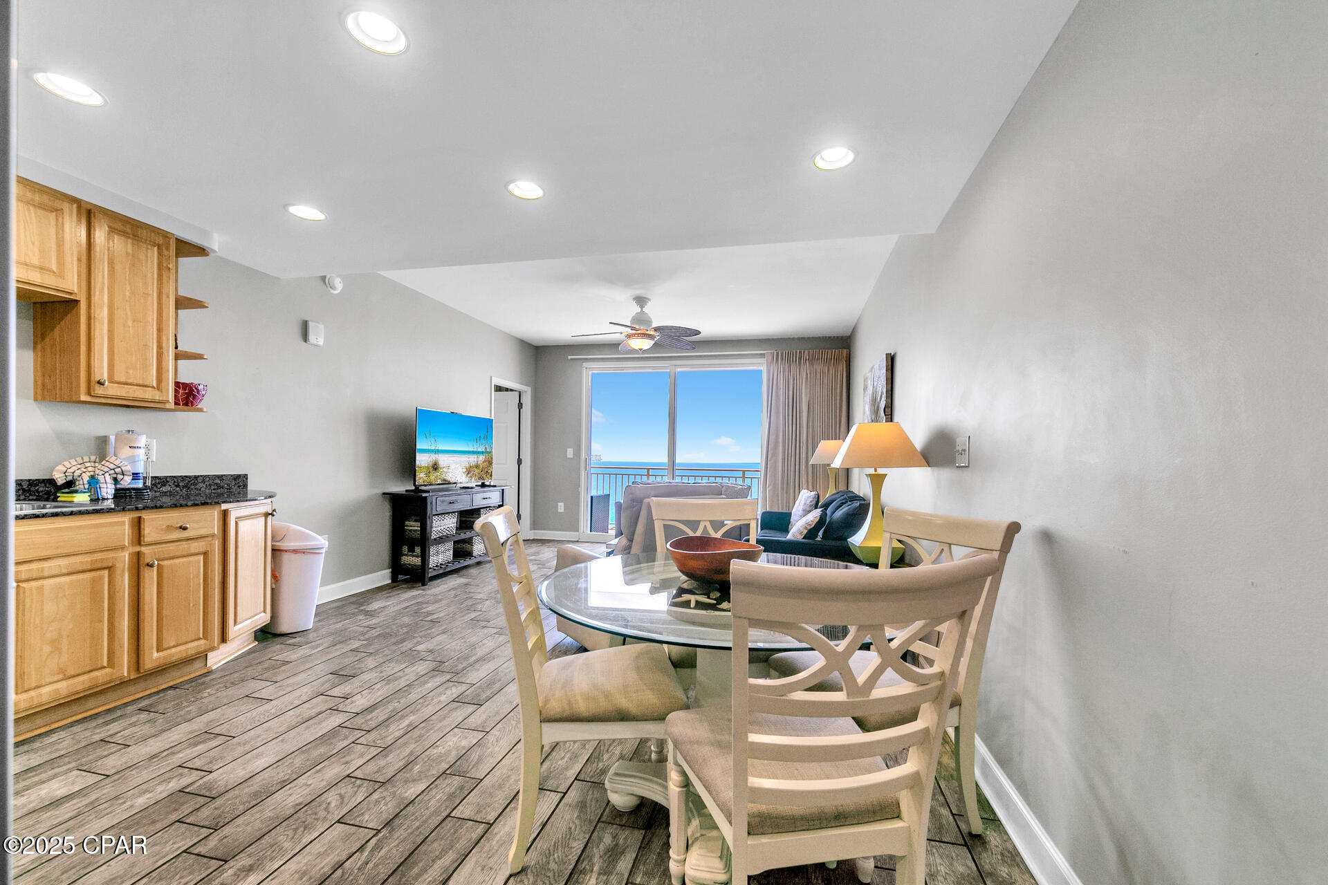 Image 5 For 17729 Front Beach Road 1402e