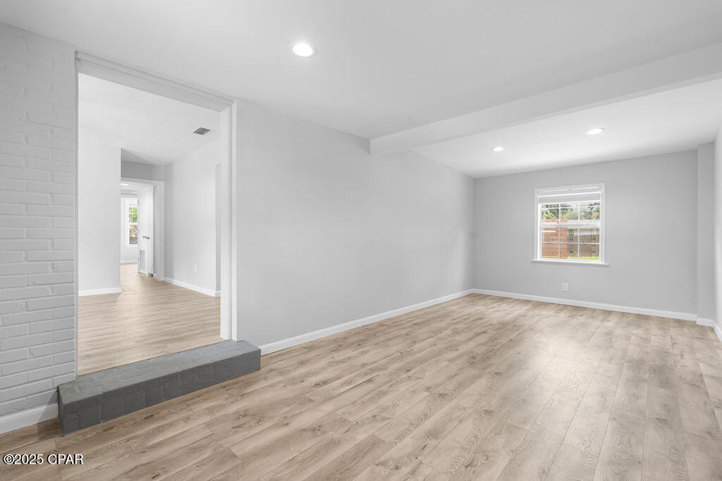 Image 5 For 105 Marie Drive