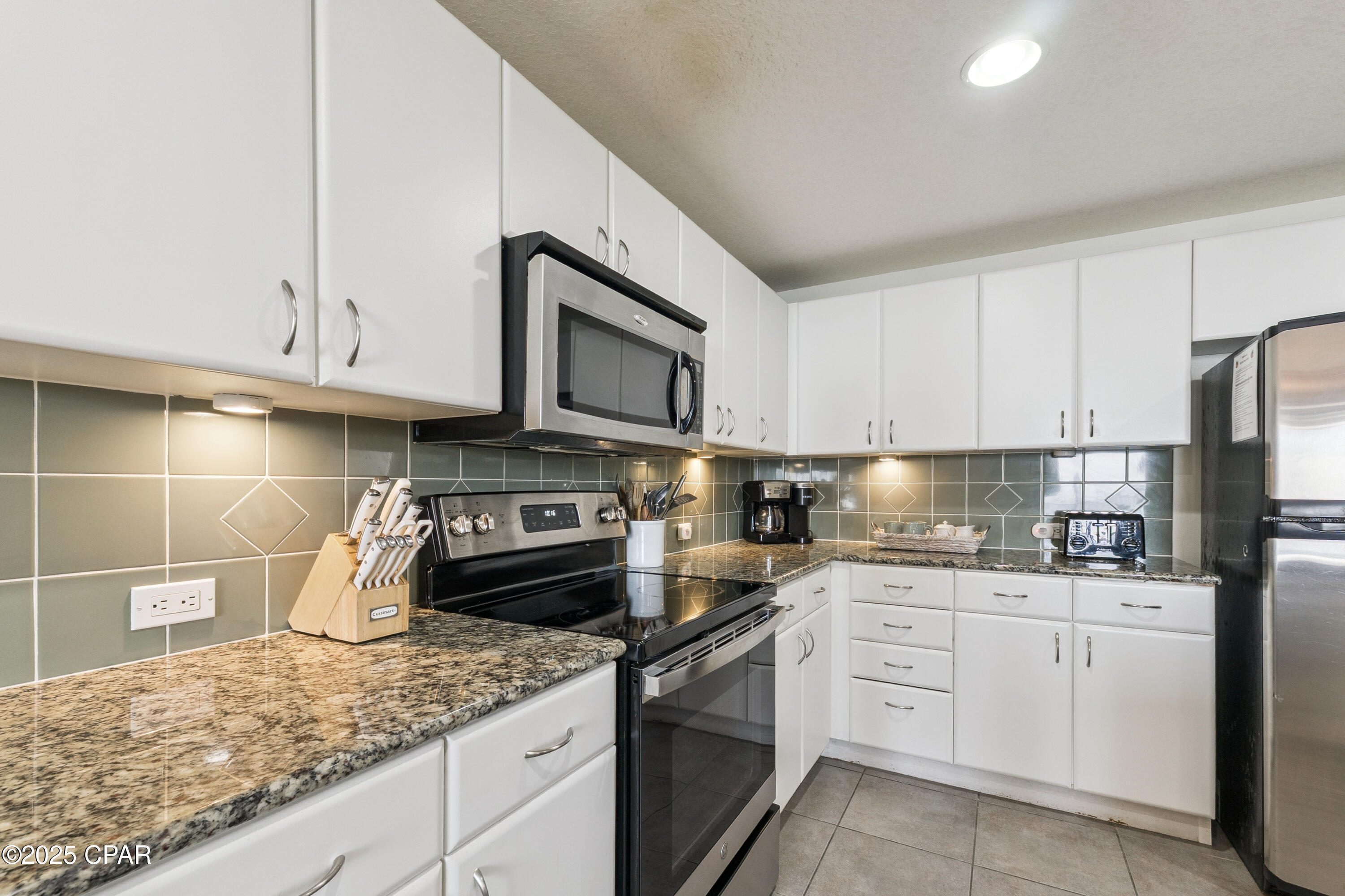 1kjvafej5jhe7v20go02 Tl64srkdlfh2asvst9jb0o