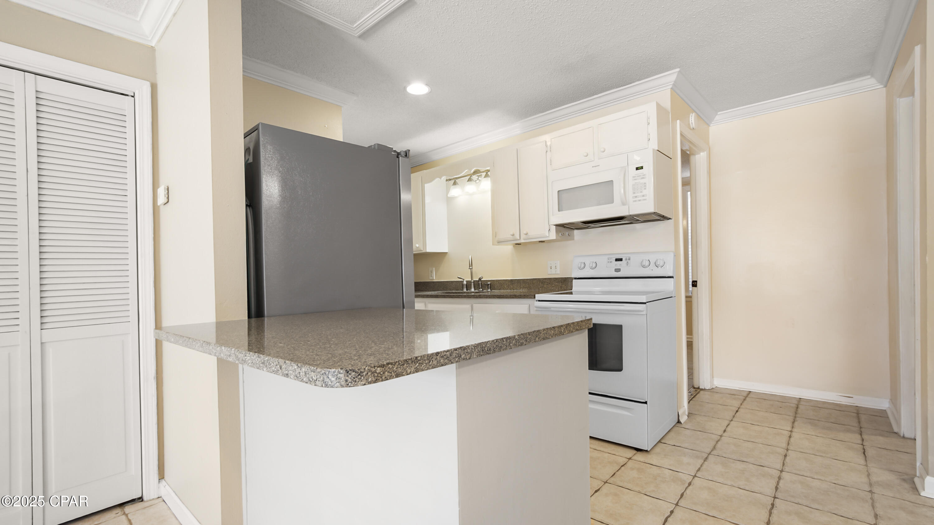 8m5tezgje_cxo0cbz7hfdn1nm1ajzzcgou8cudfr7_g