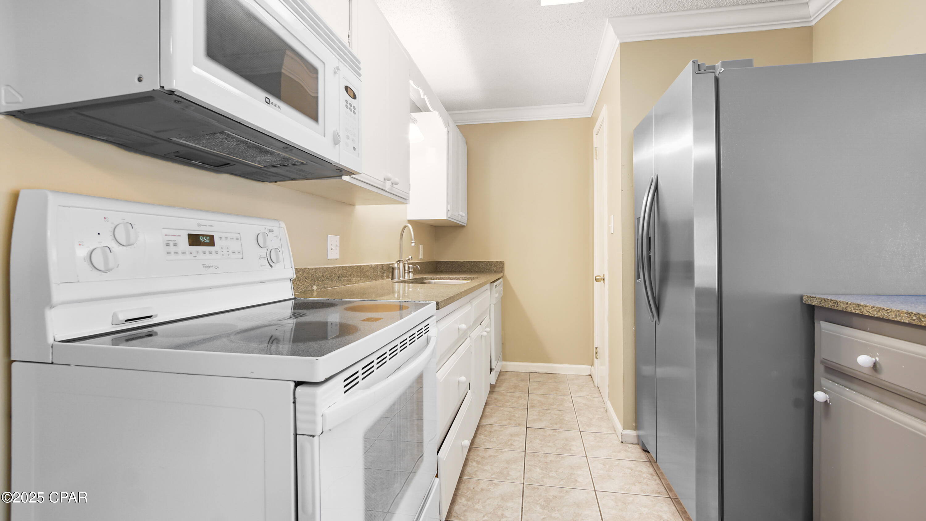 5wm_ejoghtpny6tg49eigsiar_hs 1yprewkdktfixs