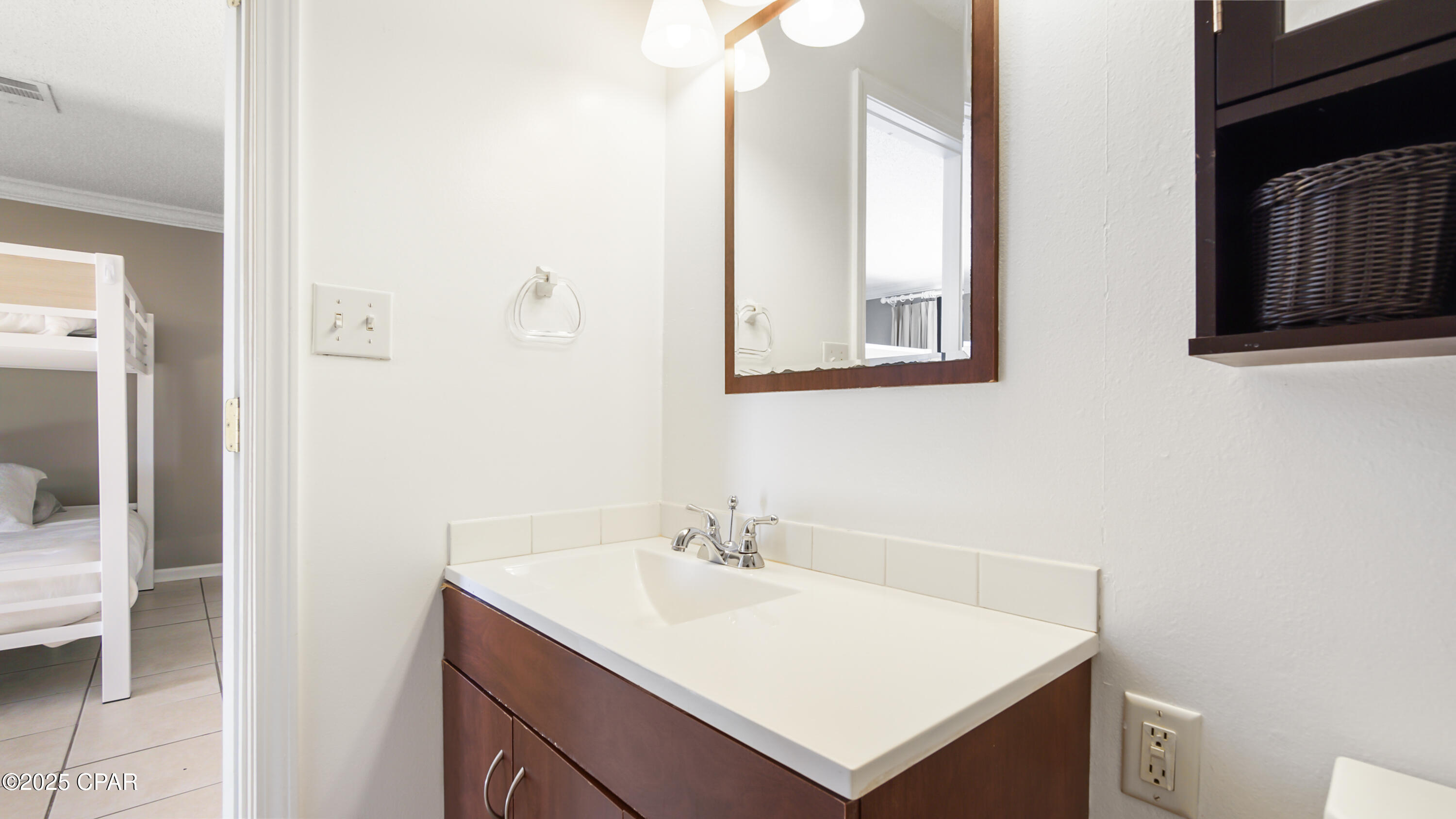 G3v Shstkurrcw4vsmn8cbim Ijrwl Qyd2ymvzhqoc