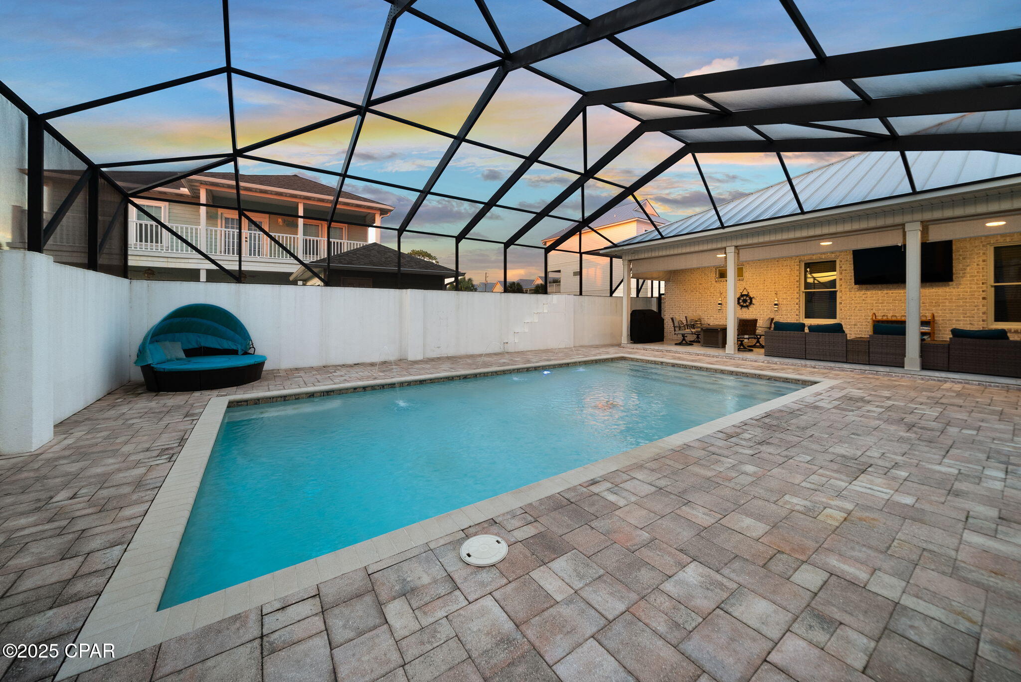 11j8h5yhx9si2lo8viu71yqn4fvqr0a4yse2_kqu _i