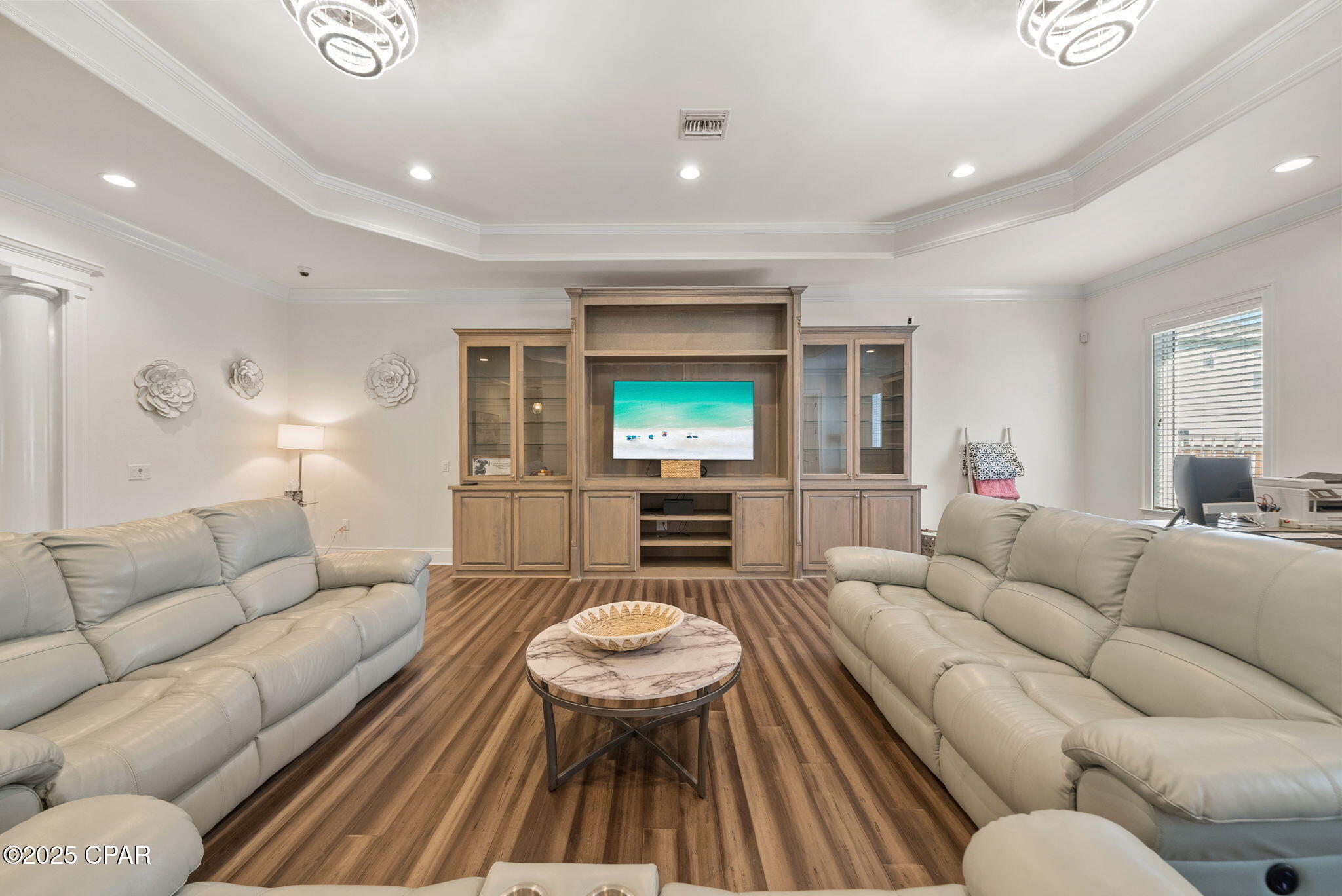 Image 37 For 103 Crane Street