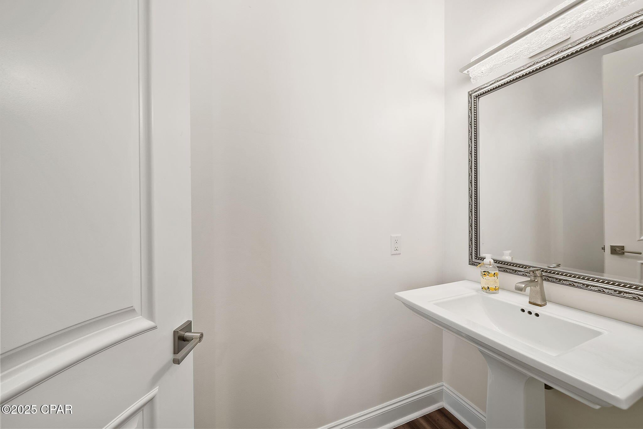 7nvomr3jme9pfbvctxle0yvfyajptuee3ofblwmzvgq