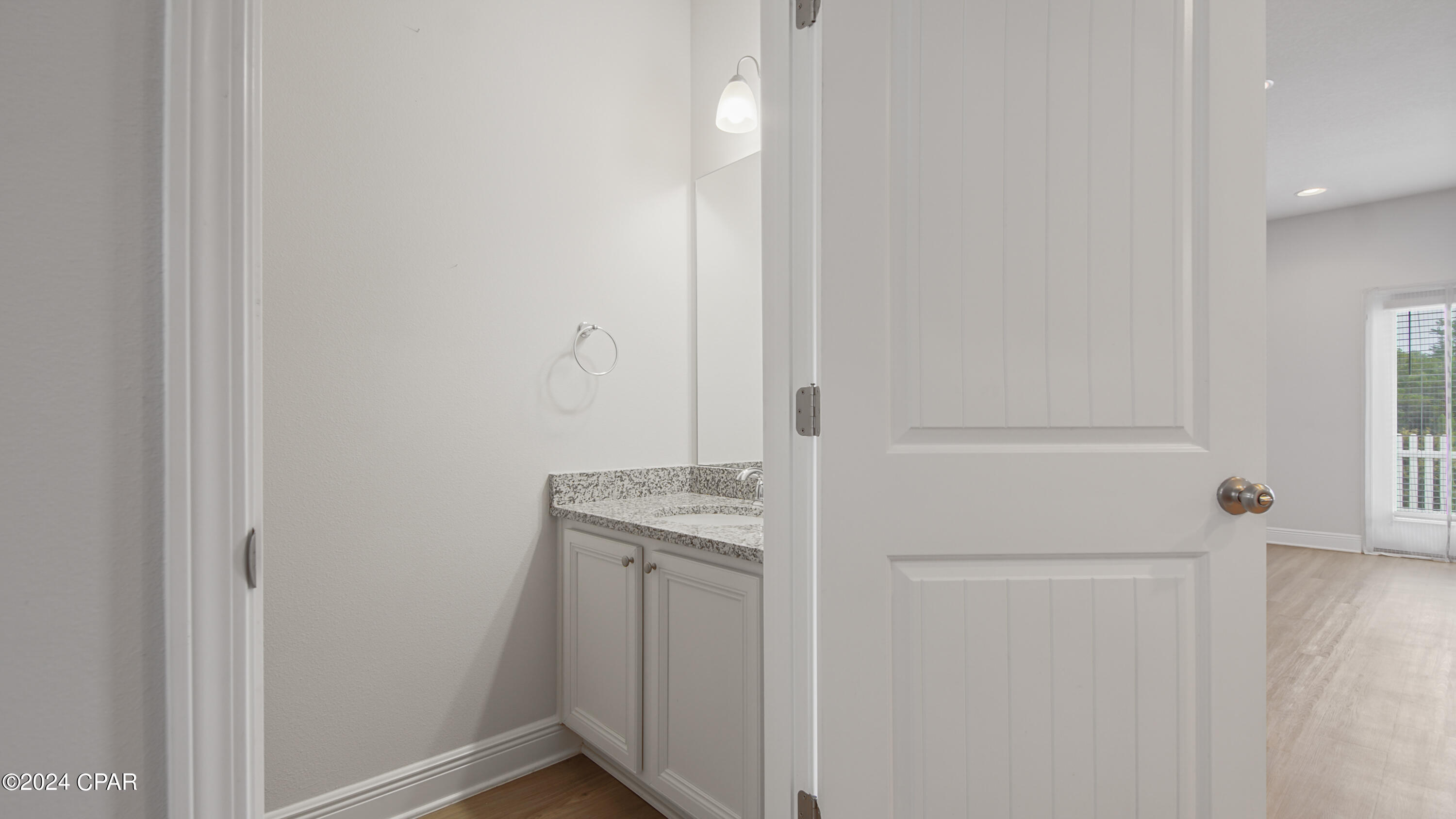 Laga_8pqxo2dzfkanlmbg1ftoesdgp5_4mbjljczlg0