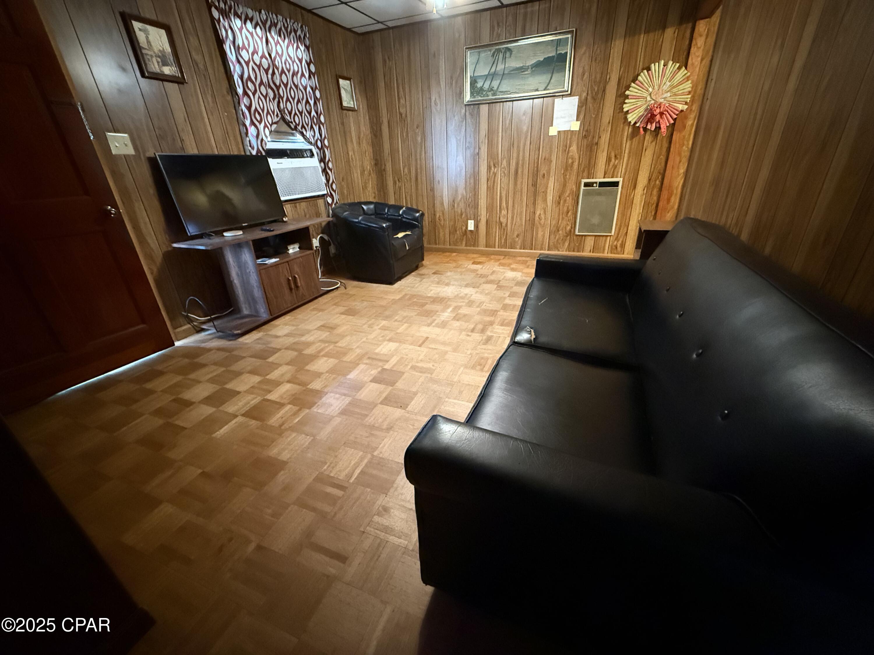 Eoehpgmfpfyiycvoekdhxvcv73eufhvjdqvsqdjf1fu