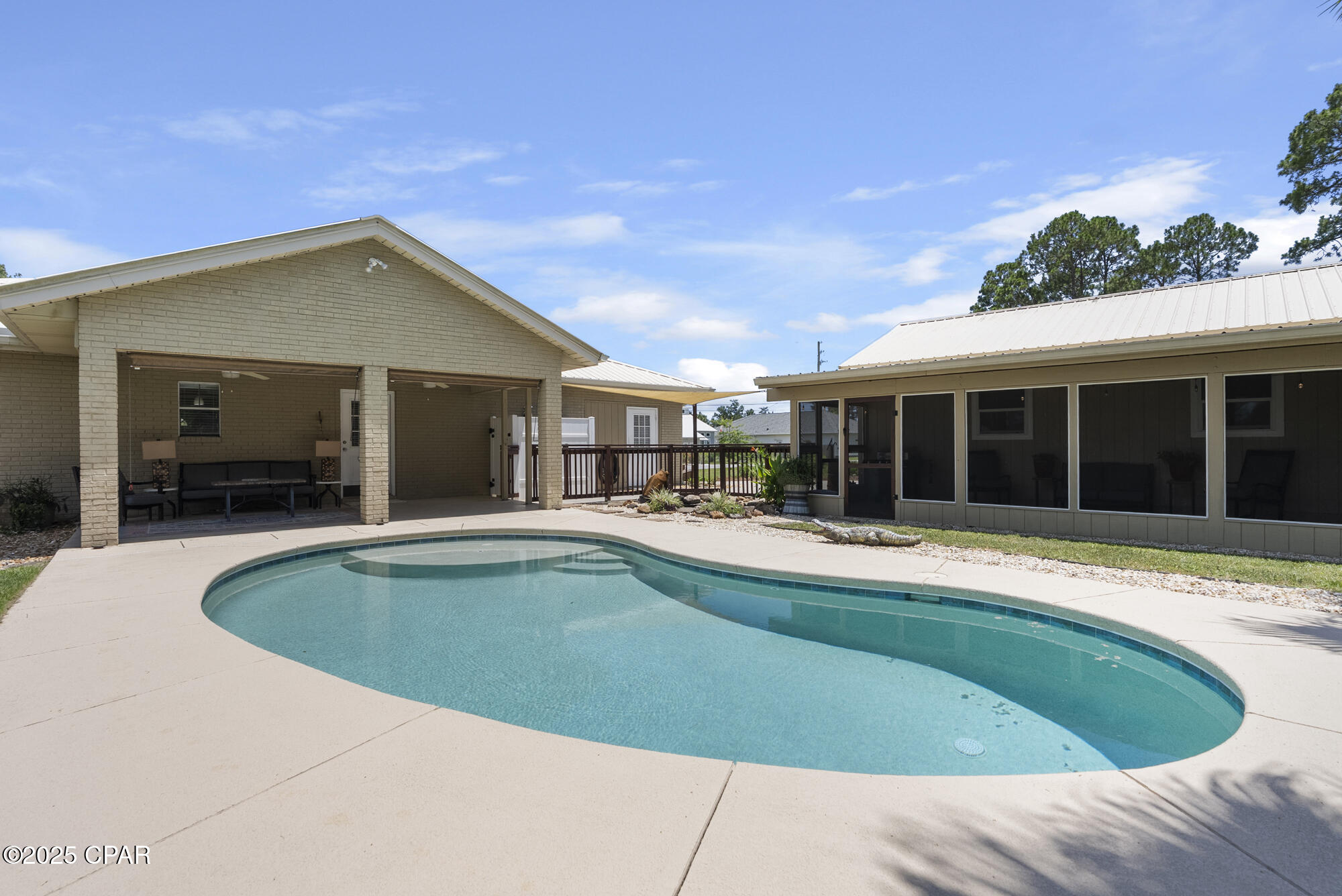 Image 47 For 505 Burnham Avenue