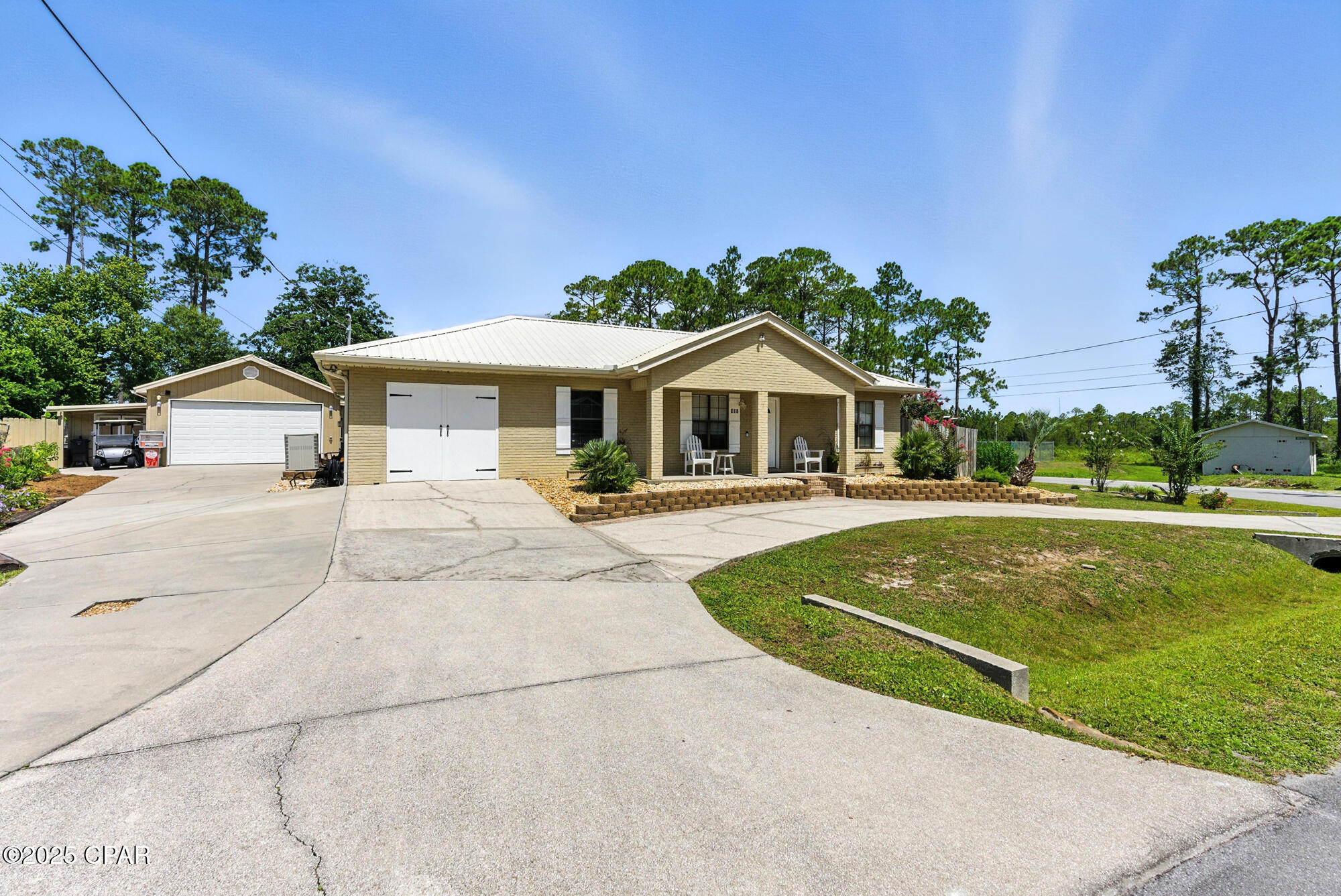 Image 5 For 505 Burnham Avenue