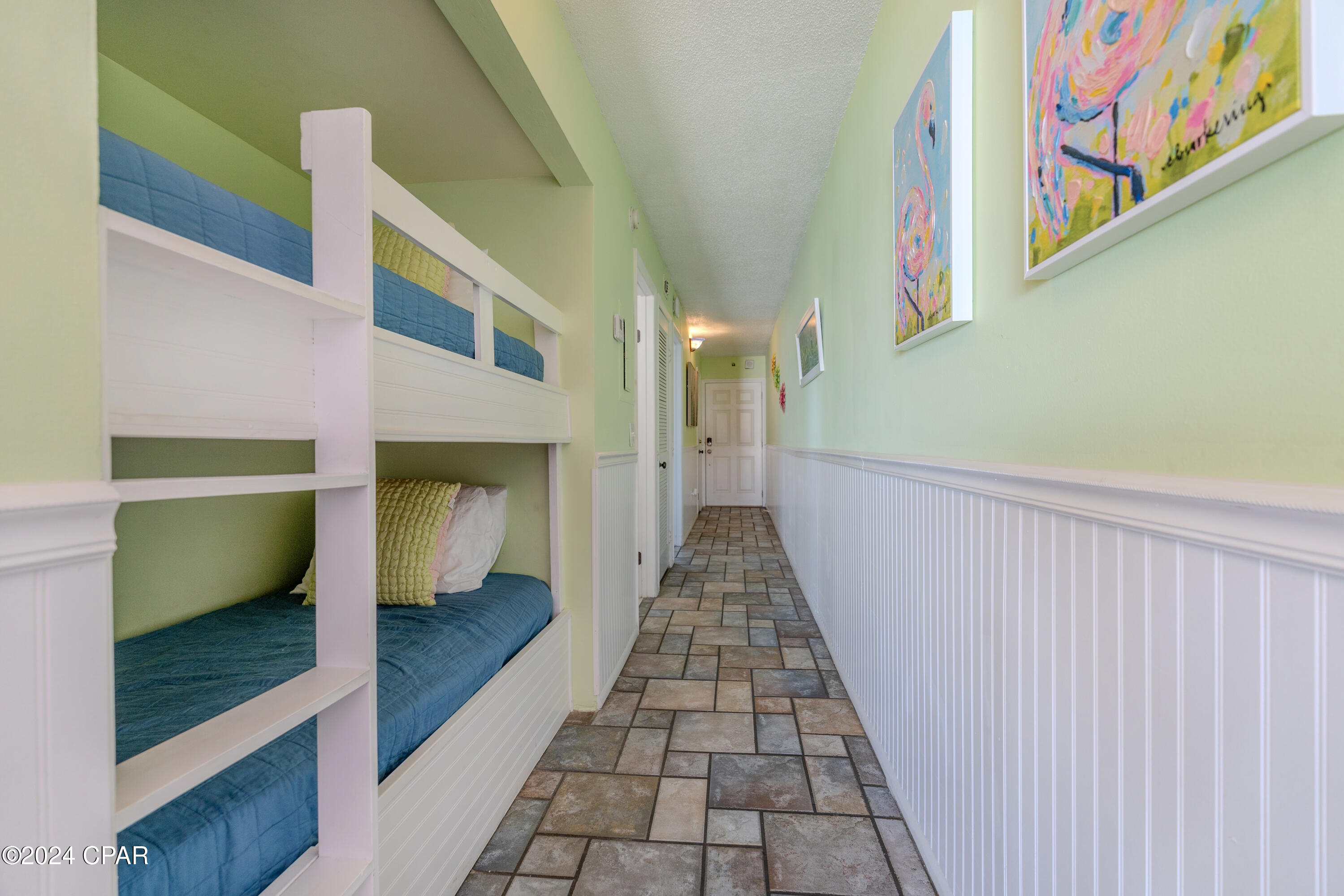 Image 10 For 8743 Thomas Drive 1028