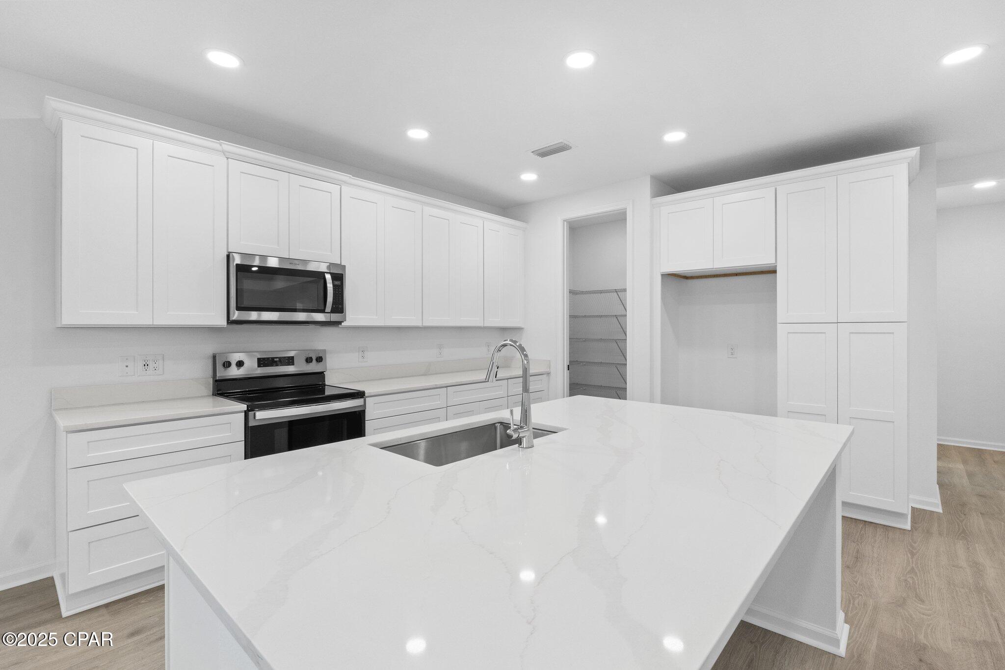 Image 10 For 9511 Paradise Drive