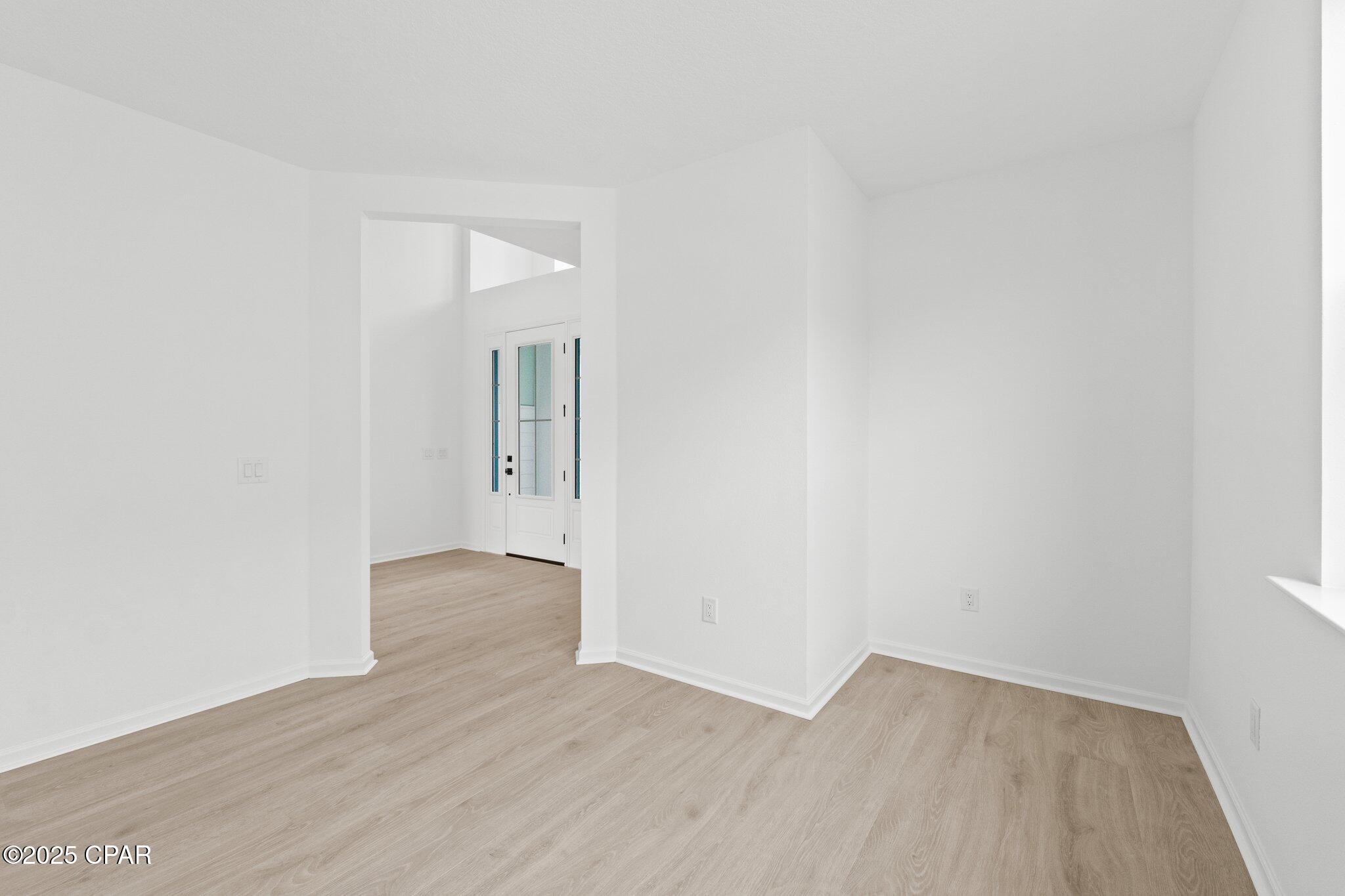 Image 6 For 9511 Paradise Drive