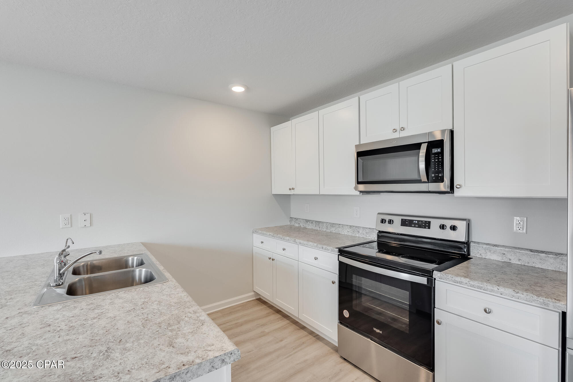 Unme6oiznffyw5gijkzy Slr4xxouis7aqyxqf9qlue