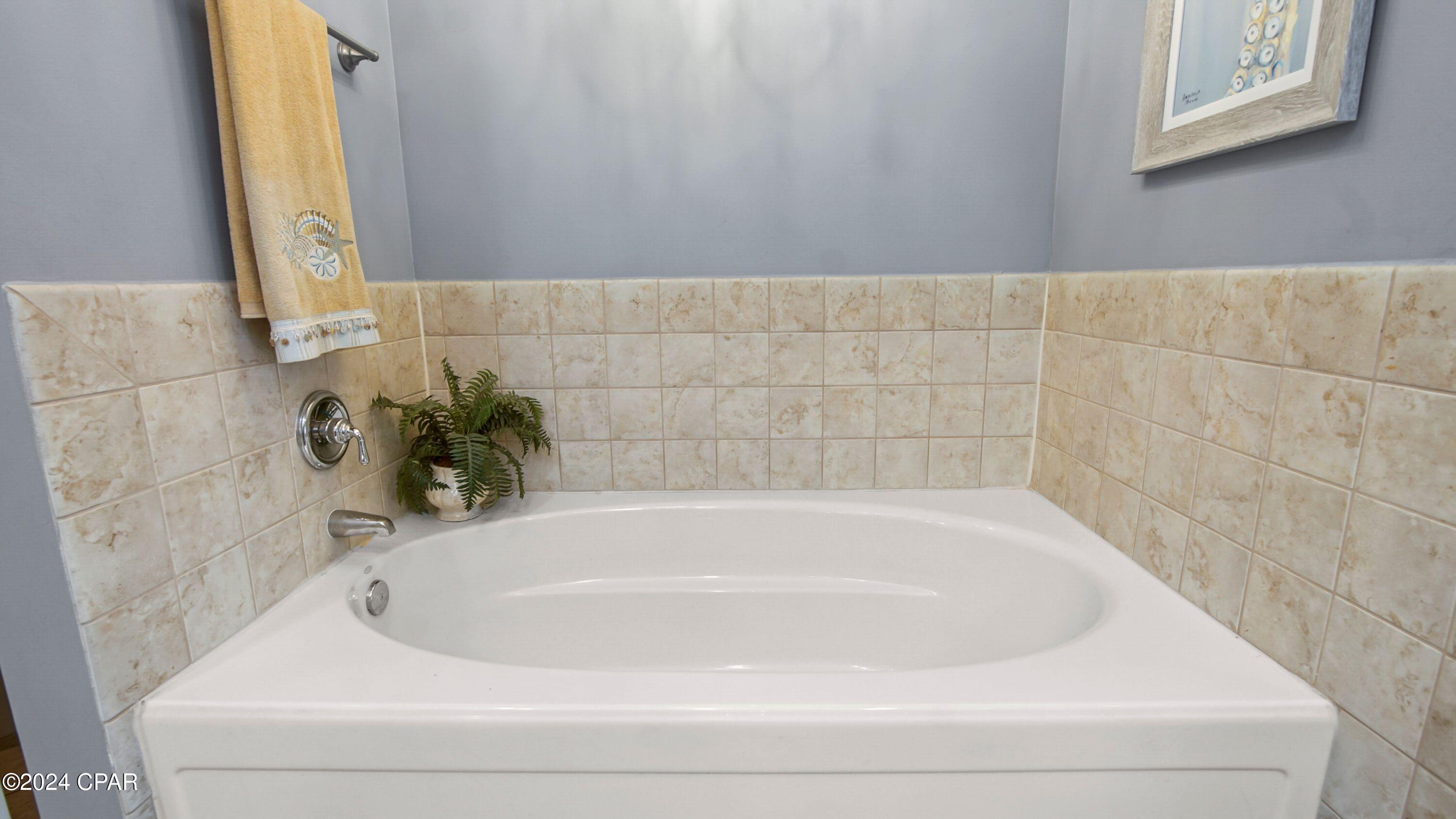 Wyzl0eoflrgwogasye68g4mkwqv3uyc7hnzizyvlscu