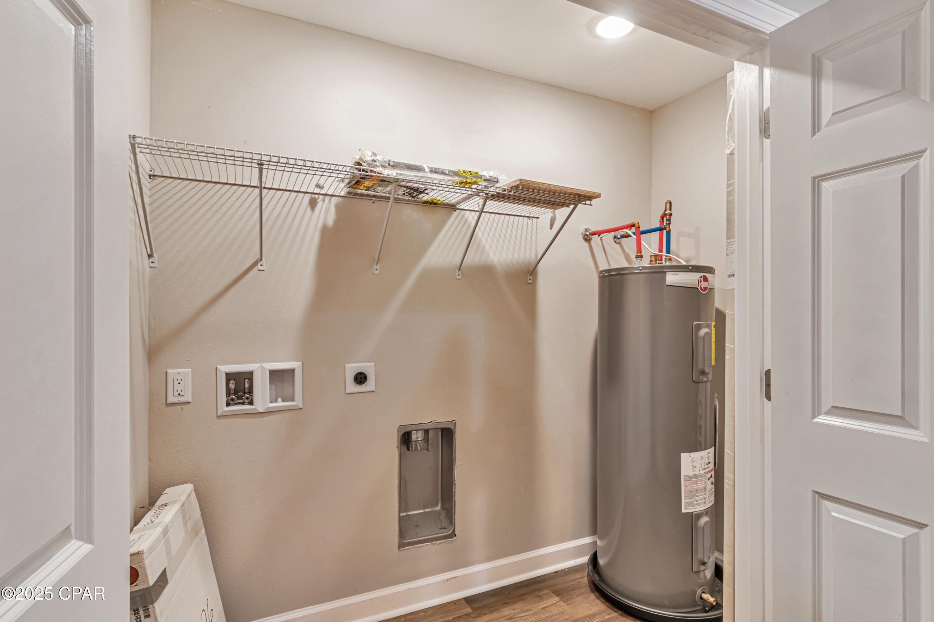 I6elysrd7vg7tasxw Q5dfc1tfftpe92fadxuuz7omi