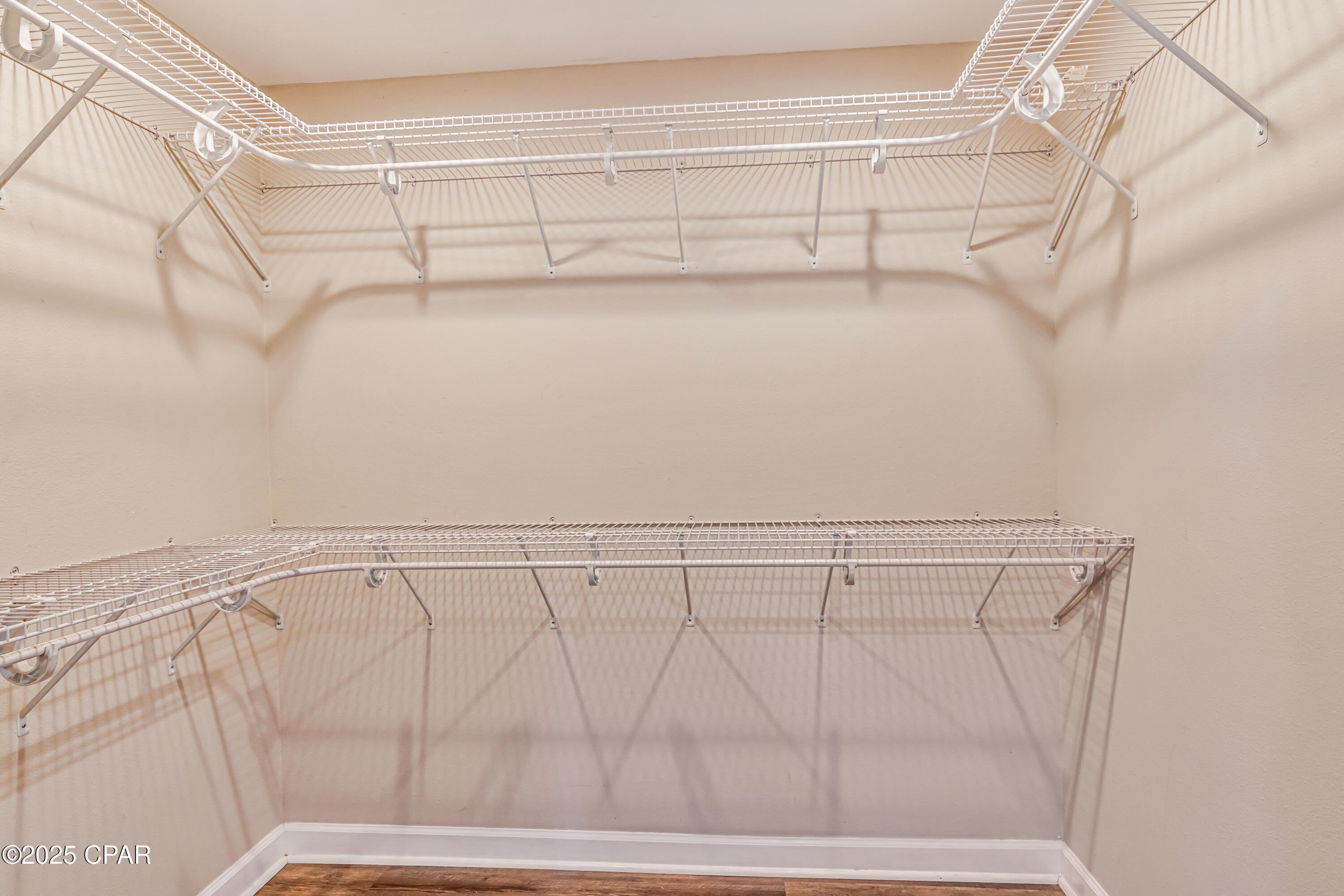 A Wc0rz1u5wn9euwuyigk0aevsmqnocrbslk_bmo73m