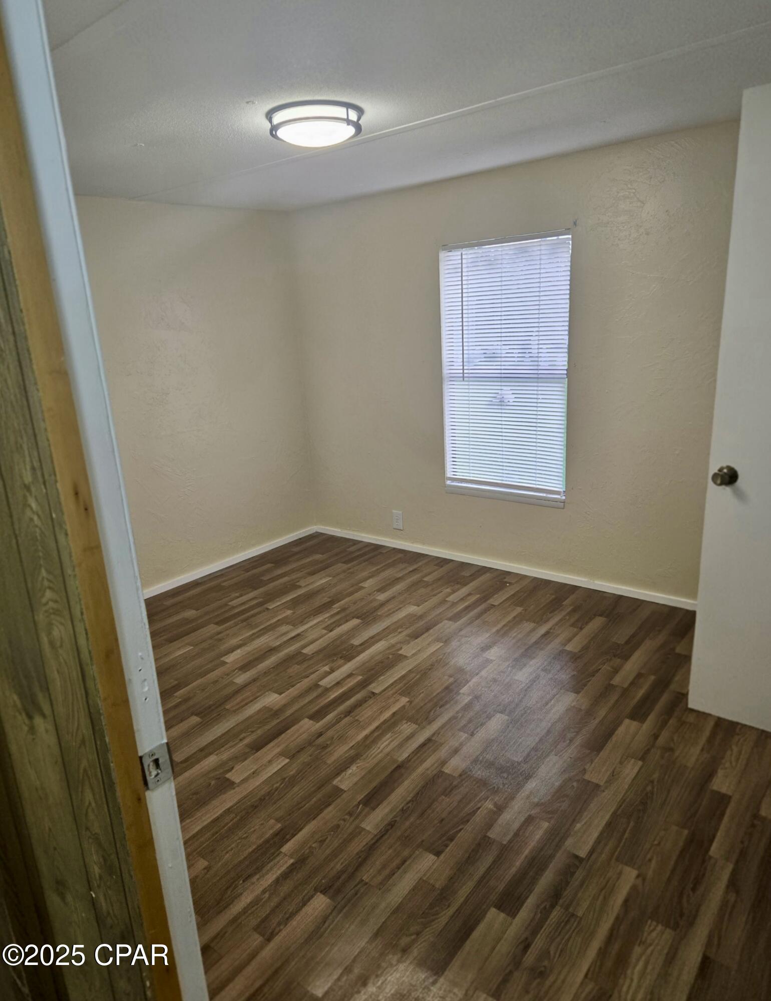 9 2iqxazb_xrkrpqu8sh8acmc6vmnrhd4n0687nan3e