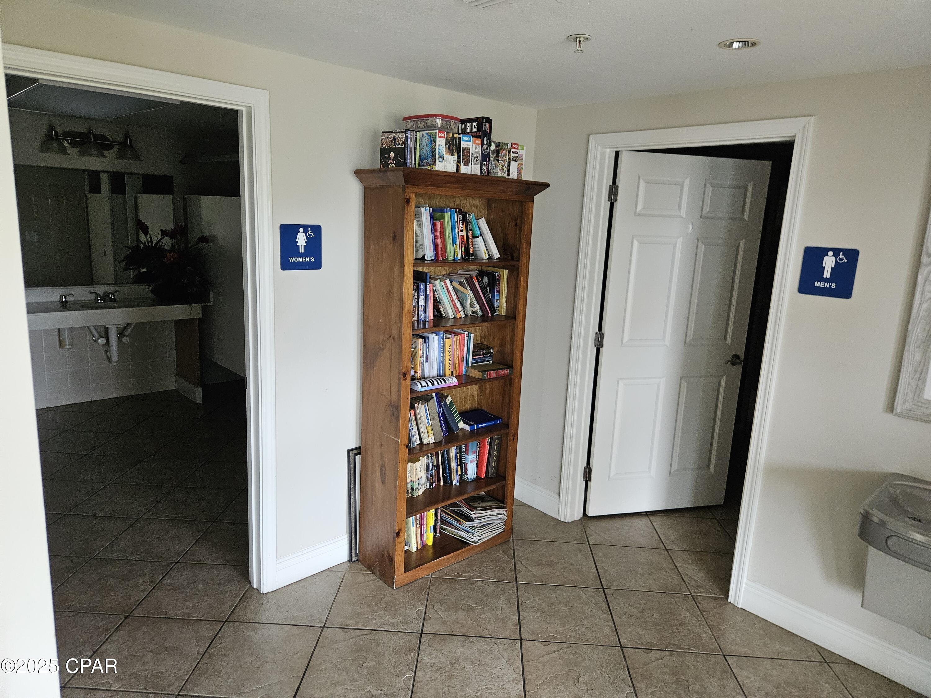 Image 36 For 2400 Grandiflora Boulevard 309