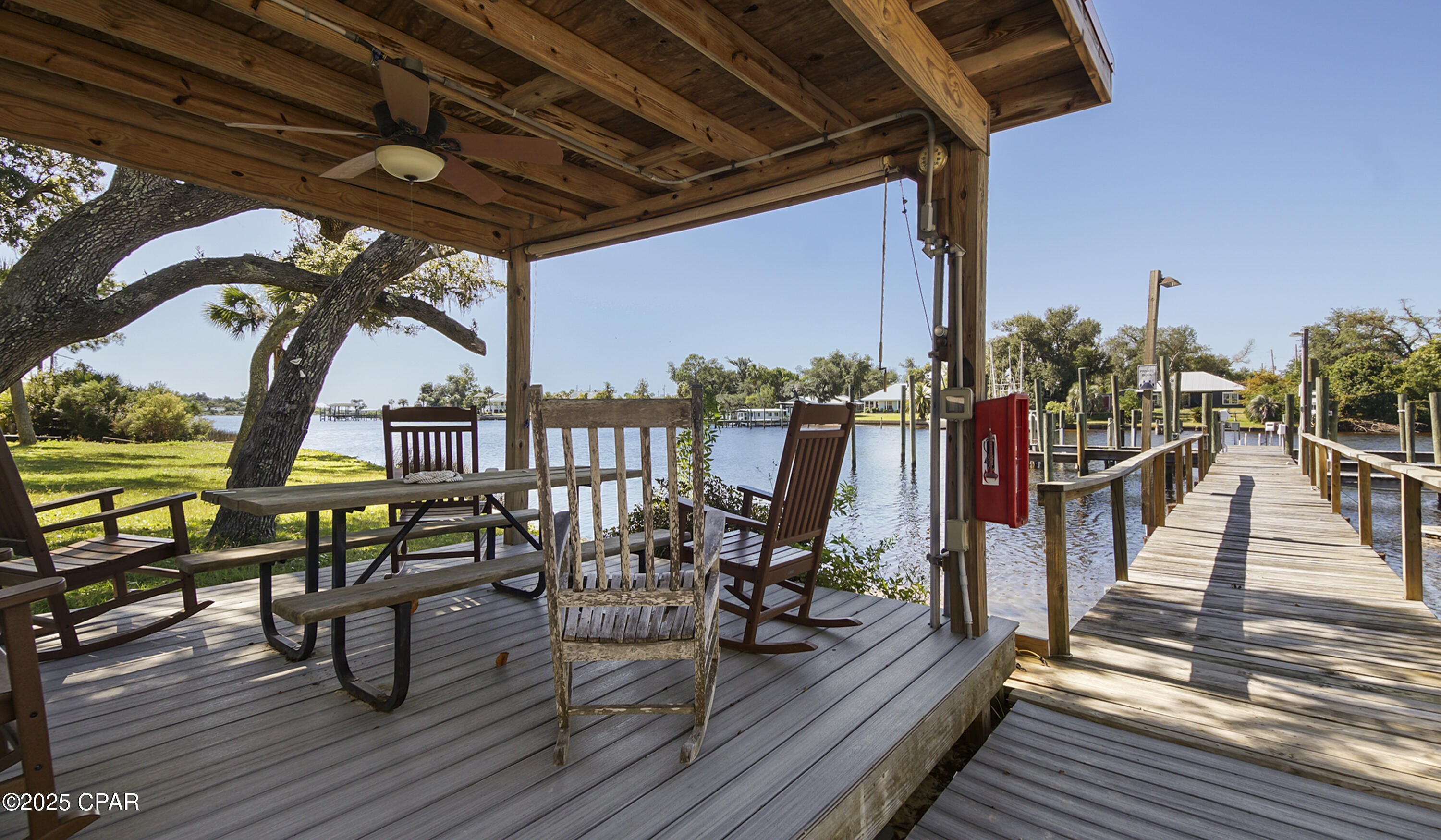 Cu2i57fiywj5 J3ddzrlg_tczbrp3bpxgn6mffodazs