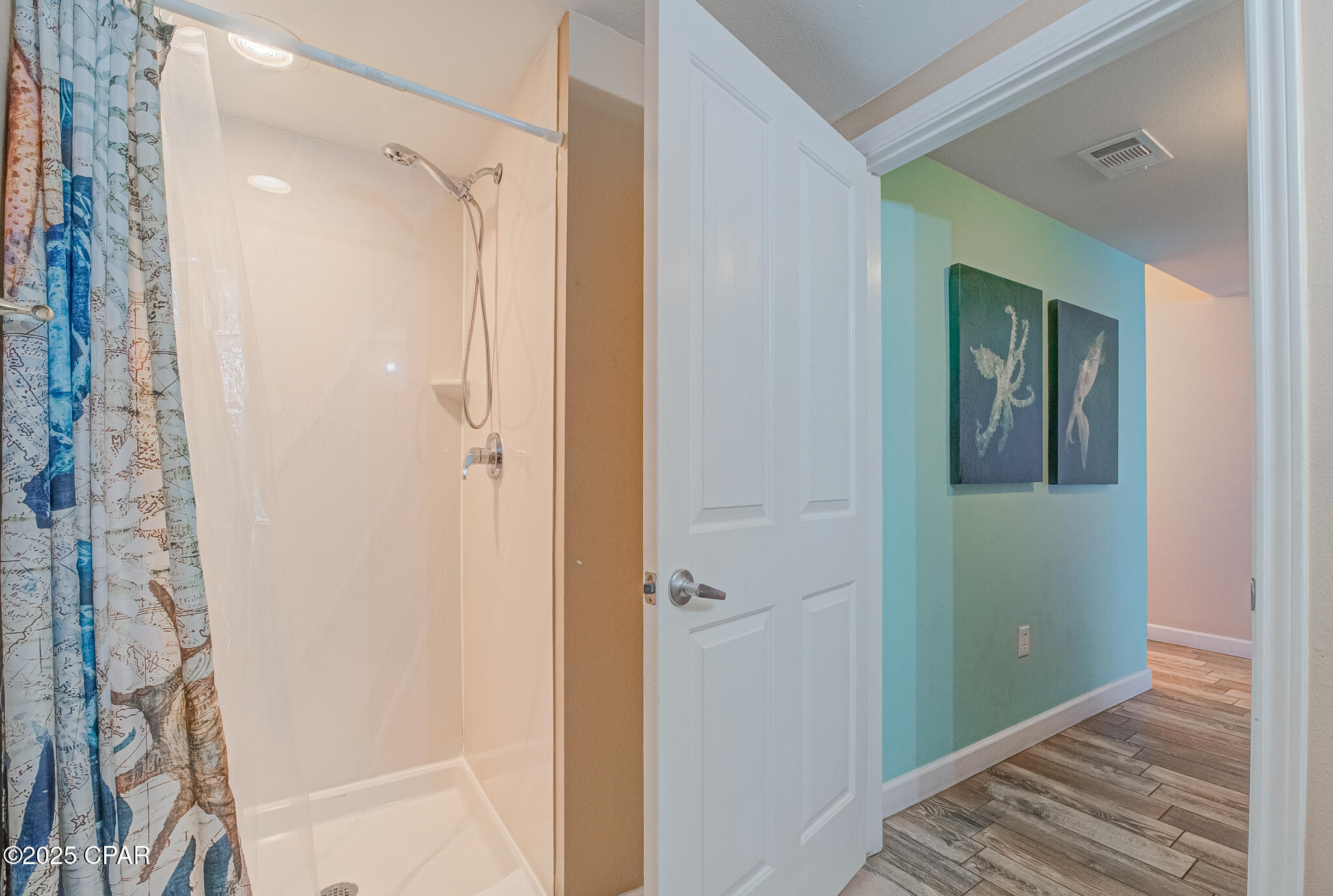 Image 10 For 9900 Thomas Drive 802