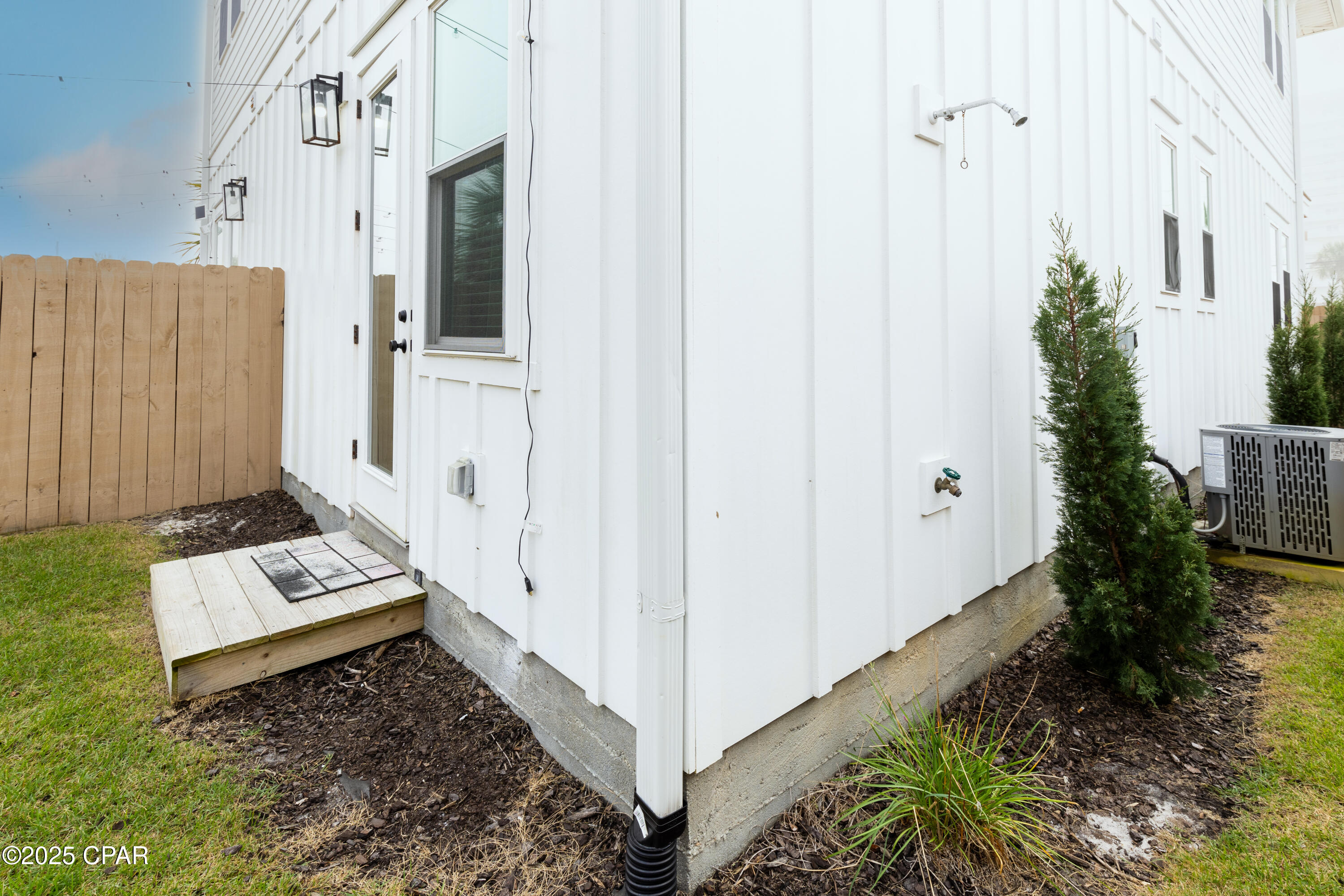 Flf Tui2xcsibcqmiwkgjg16incxq9vofzjkopr2fno