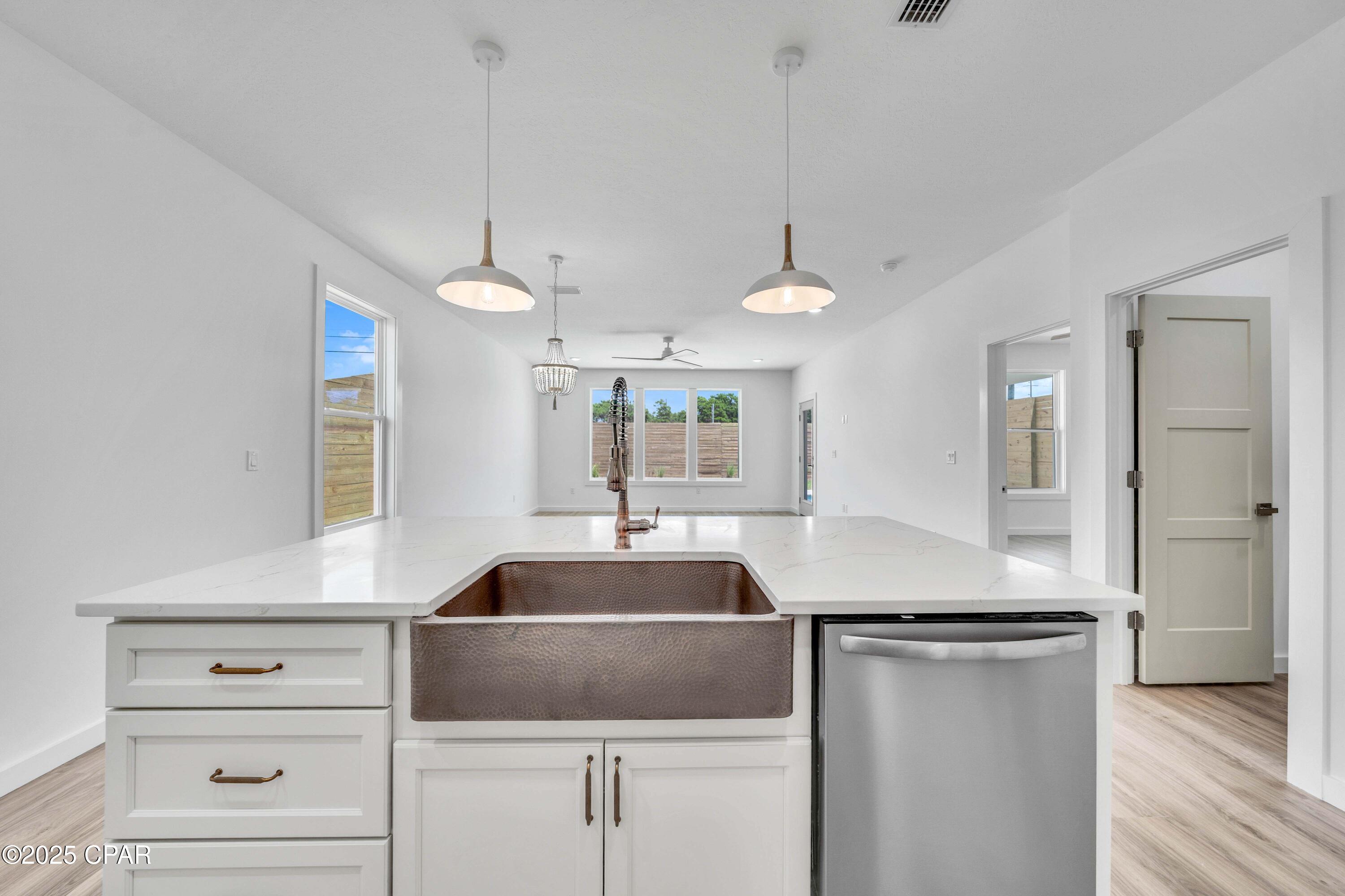 4shhbru Edn6dr7dhp371g8il1bnbf4xyzsffgwzhww