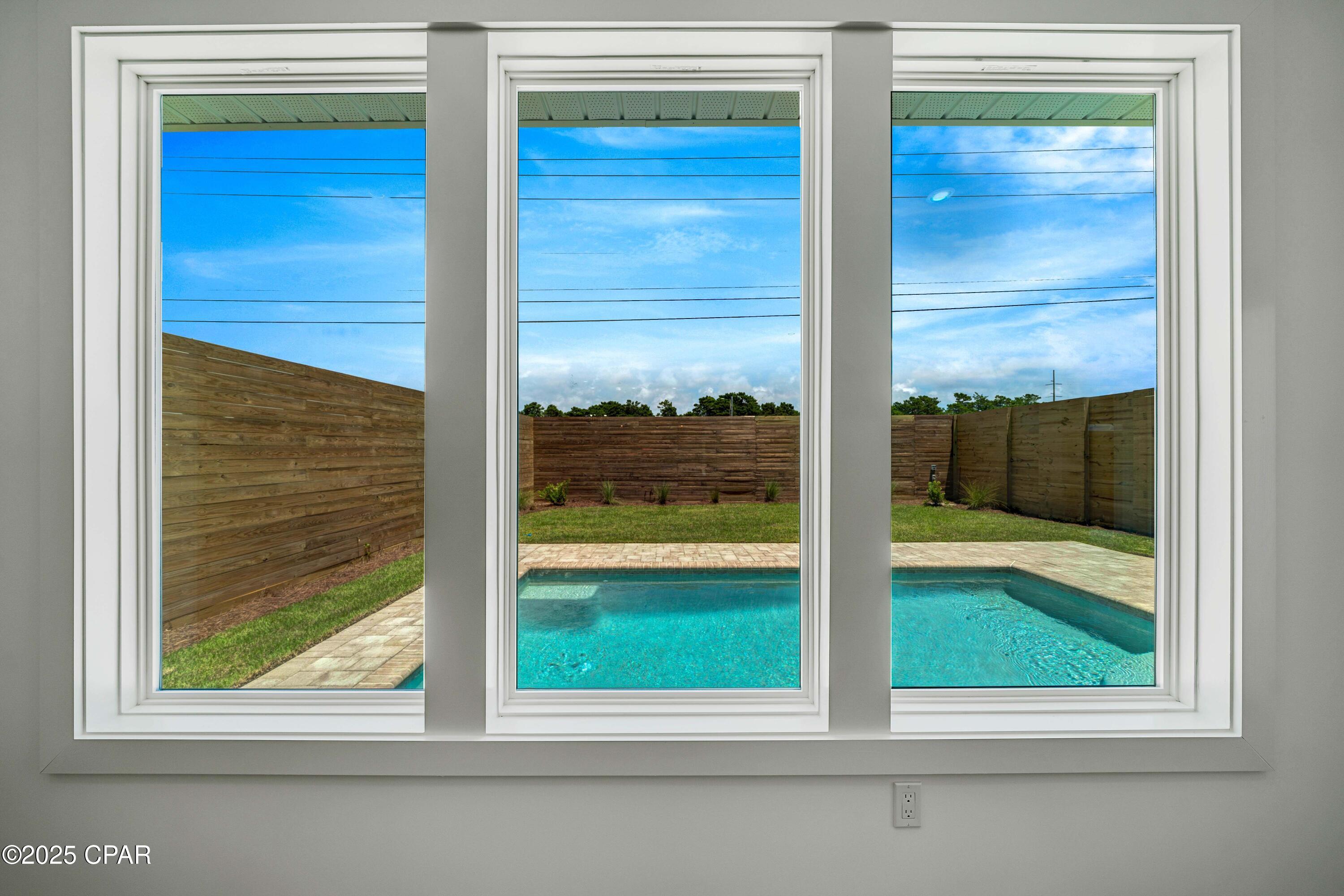 8ffpmniizgxixnwgfcdog_6 Qzwedxehh_1lng921by